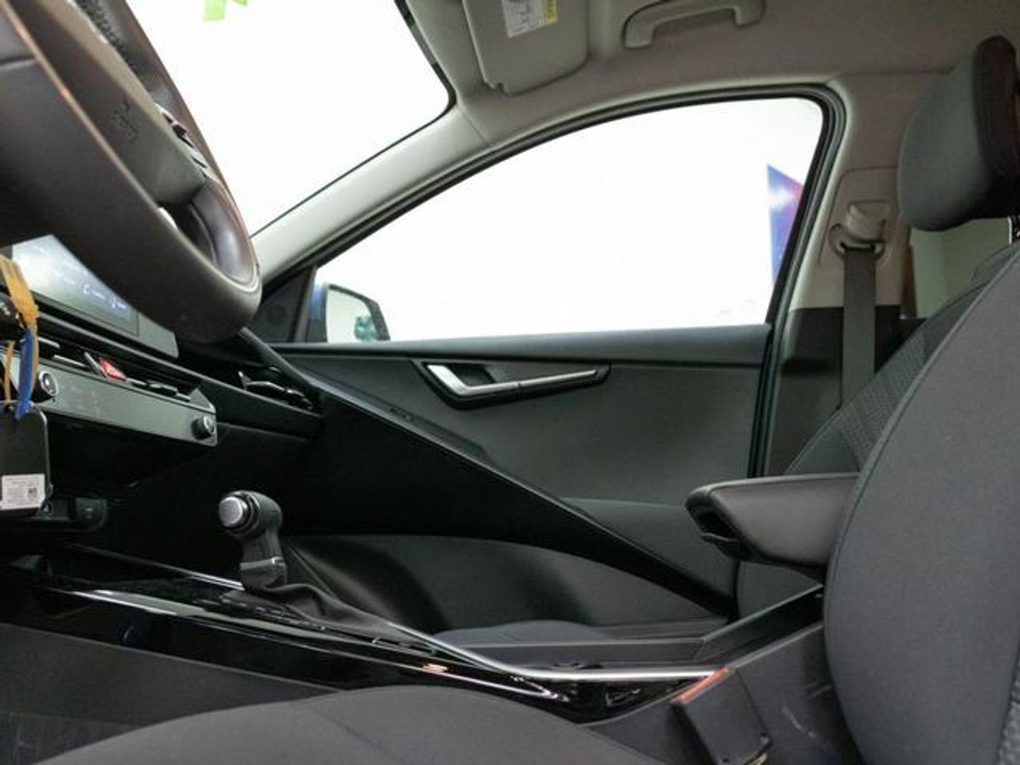 Kia Niro 1.6 GDi HEV Concept 104 kW (141 CV)