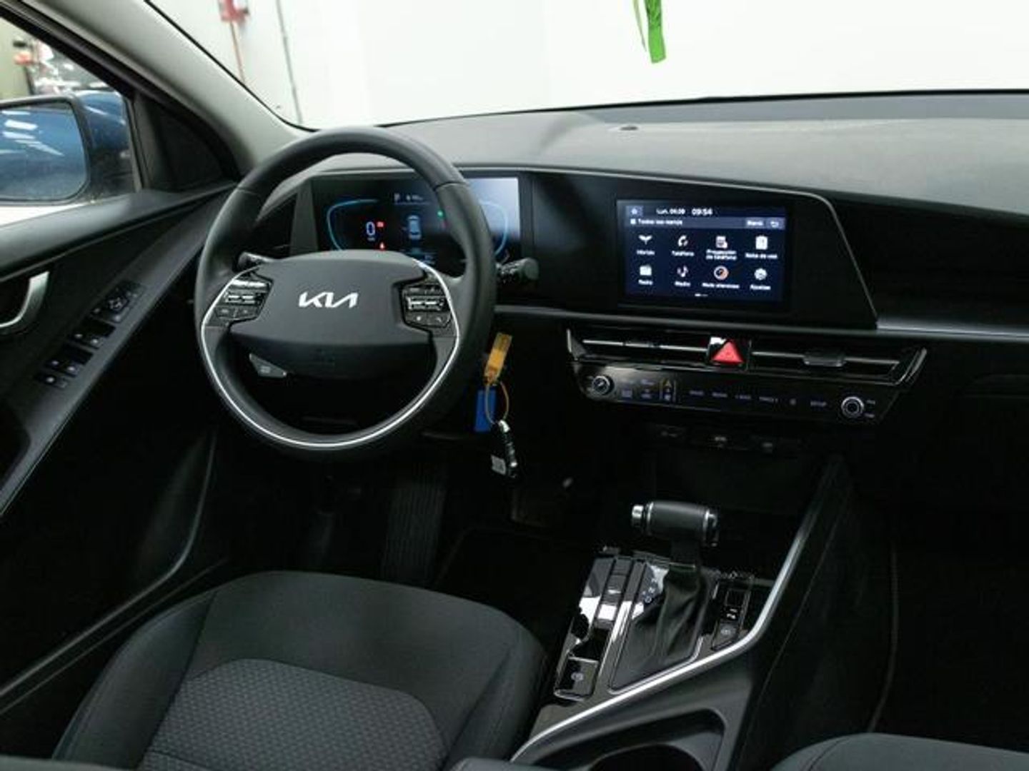 Kia Niro 1.6 GDi HEV Concept 104 kW (141 CV)
