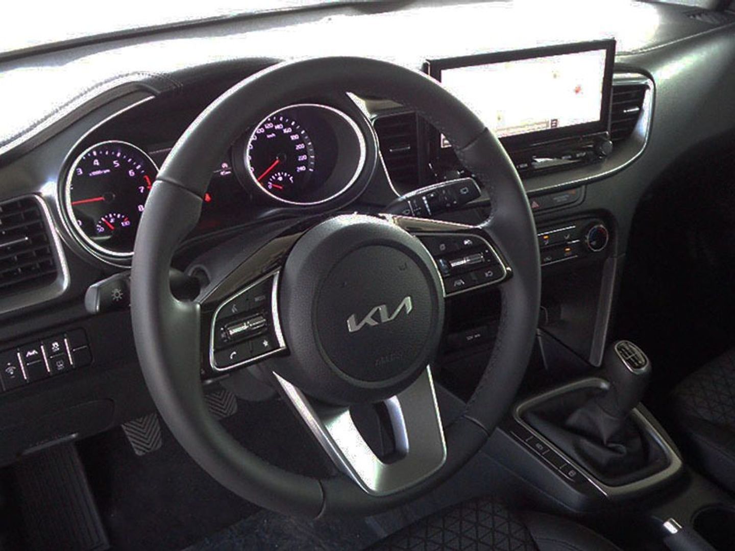 Kia Ceed 1.0 T-GDi Concept 74 kW (100 CV)