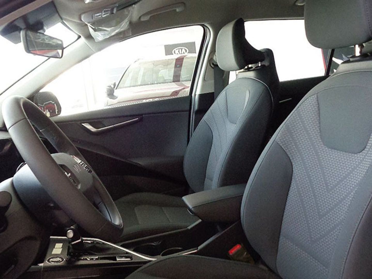 Kia Niro 1.6 GDi HEV Concept 95 kW (129 CV)