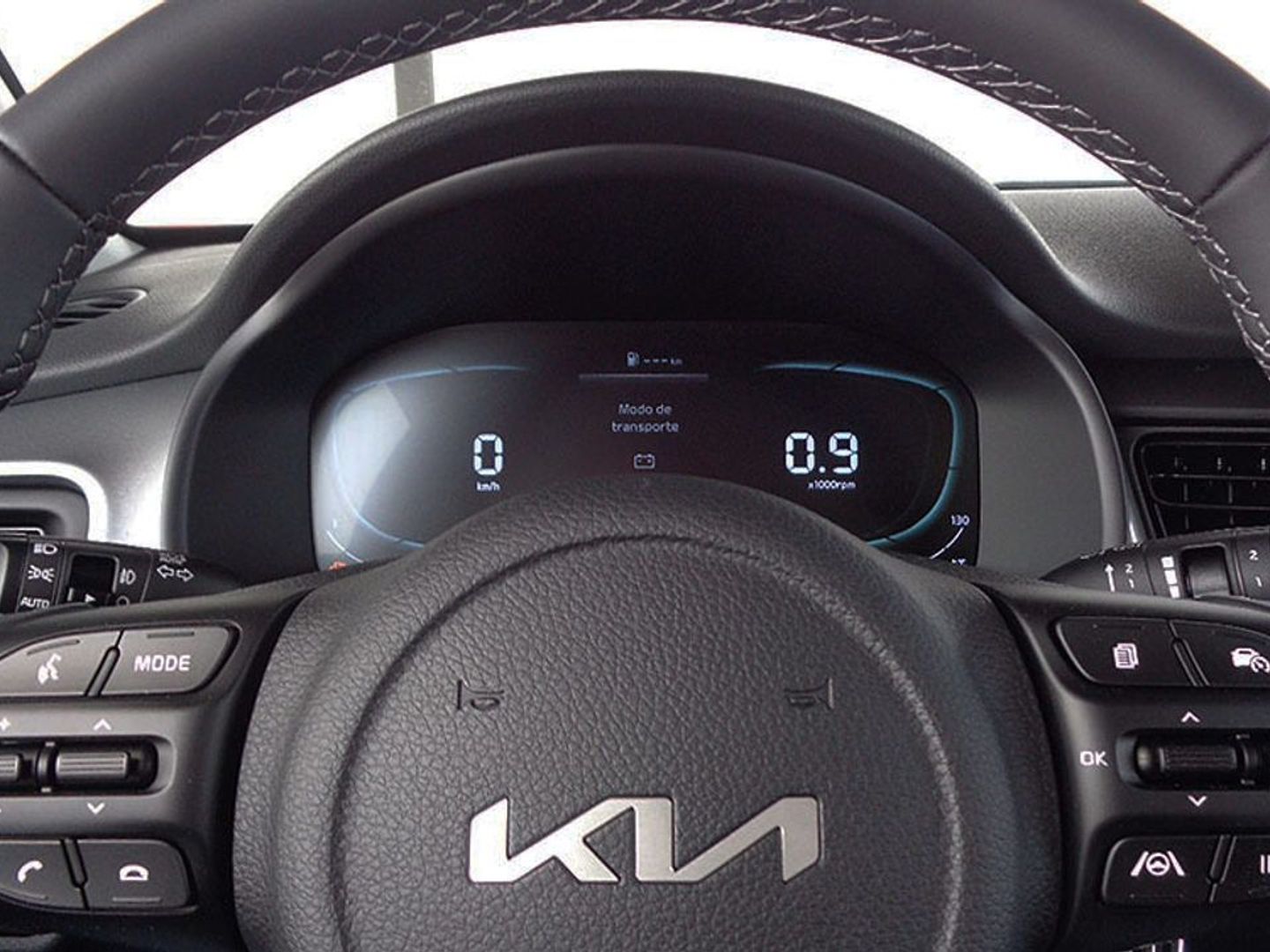 Kia Stonic 1.0 T-GDi MHEV MT Concept 74 kW (100 CV)