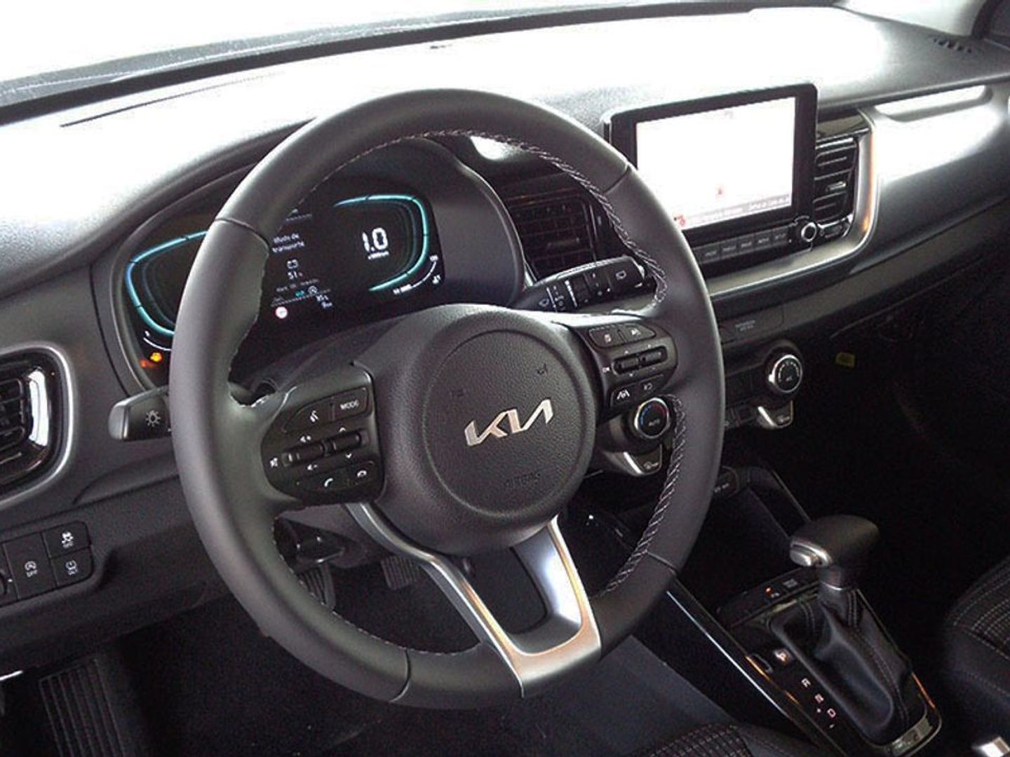 Kia Stonic 1.0 T-GDi MHEV Drive DCT 74 kW (101 CV)