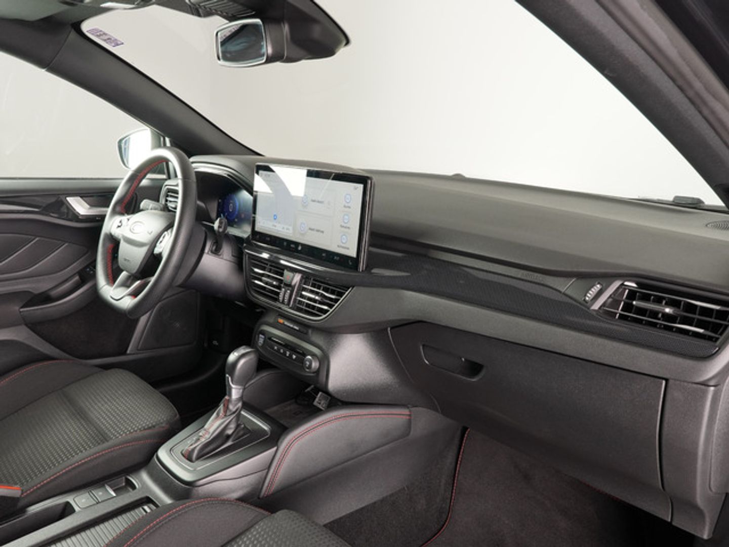 Ford Focus 1.0 Ecoboost MHEV ST-Line X Auto 114 kW (155 CV)