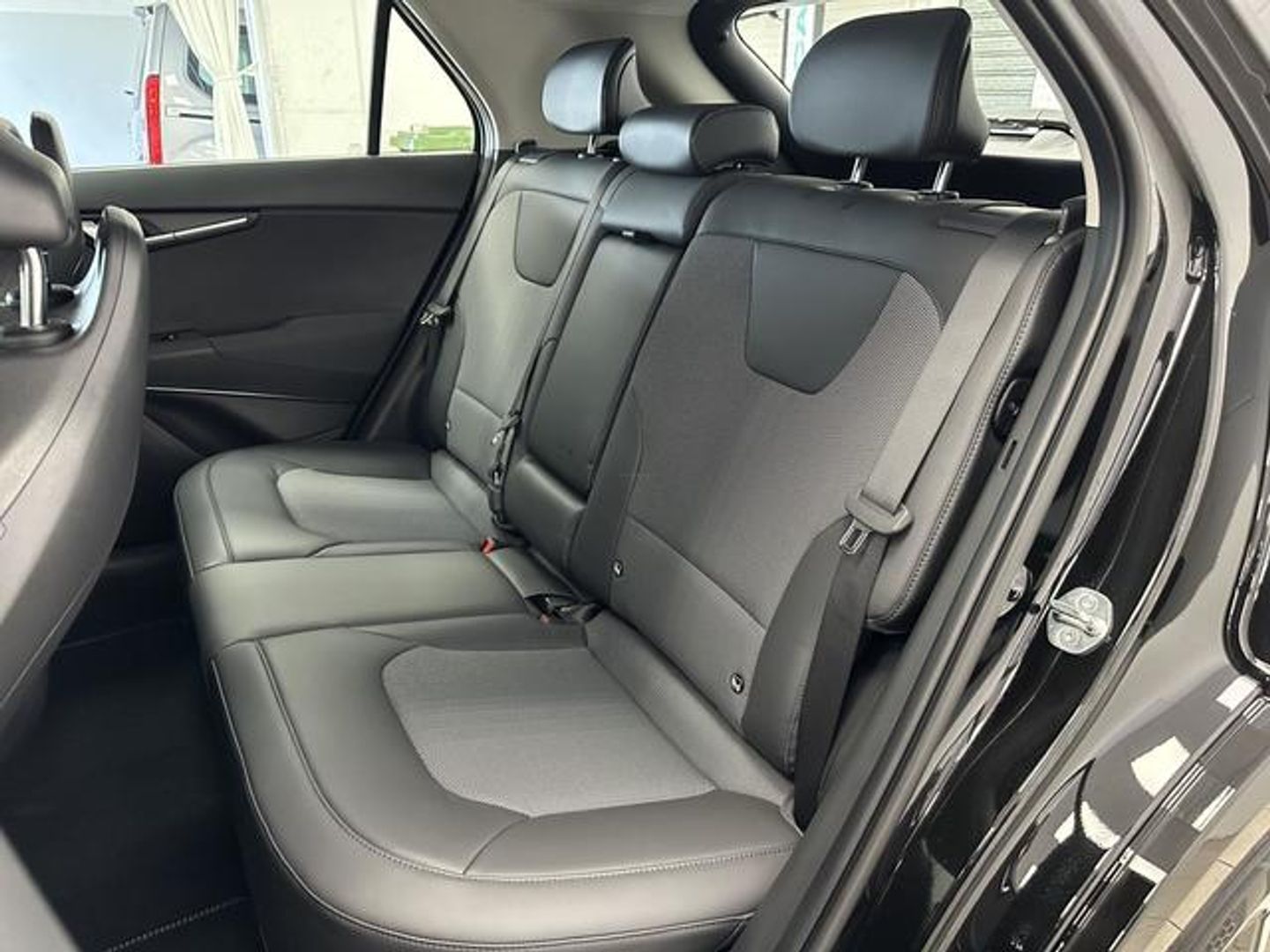 Kia Niro 1.6 GDi HEV Híbrido Drive 104 kW (141 CV)