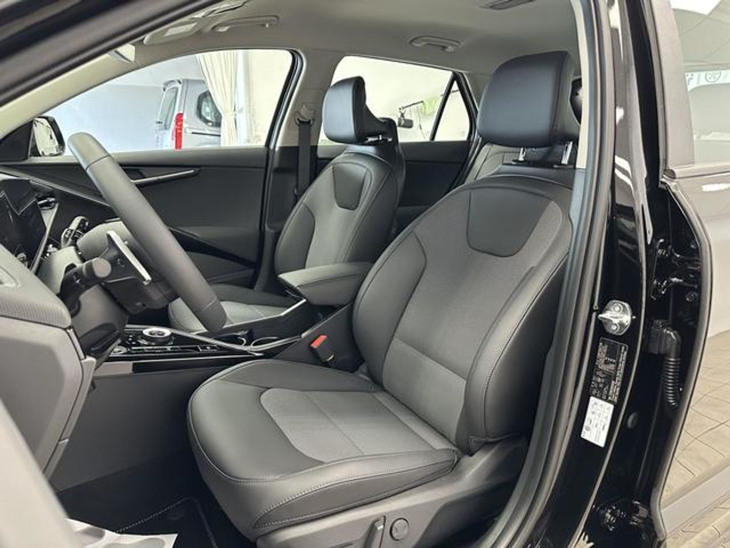 Kia Niro 1.6 GDi HEV Híbrido Drive 104 kW (141 CV)