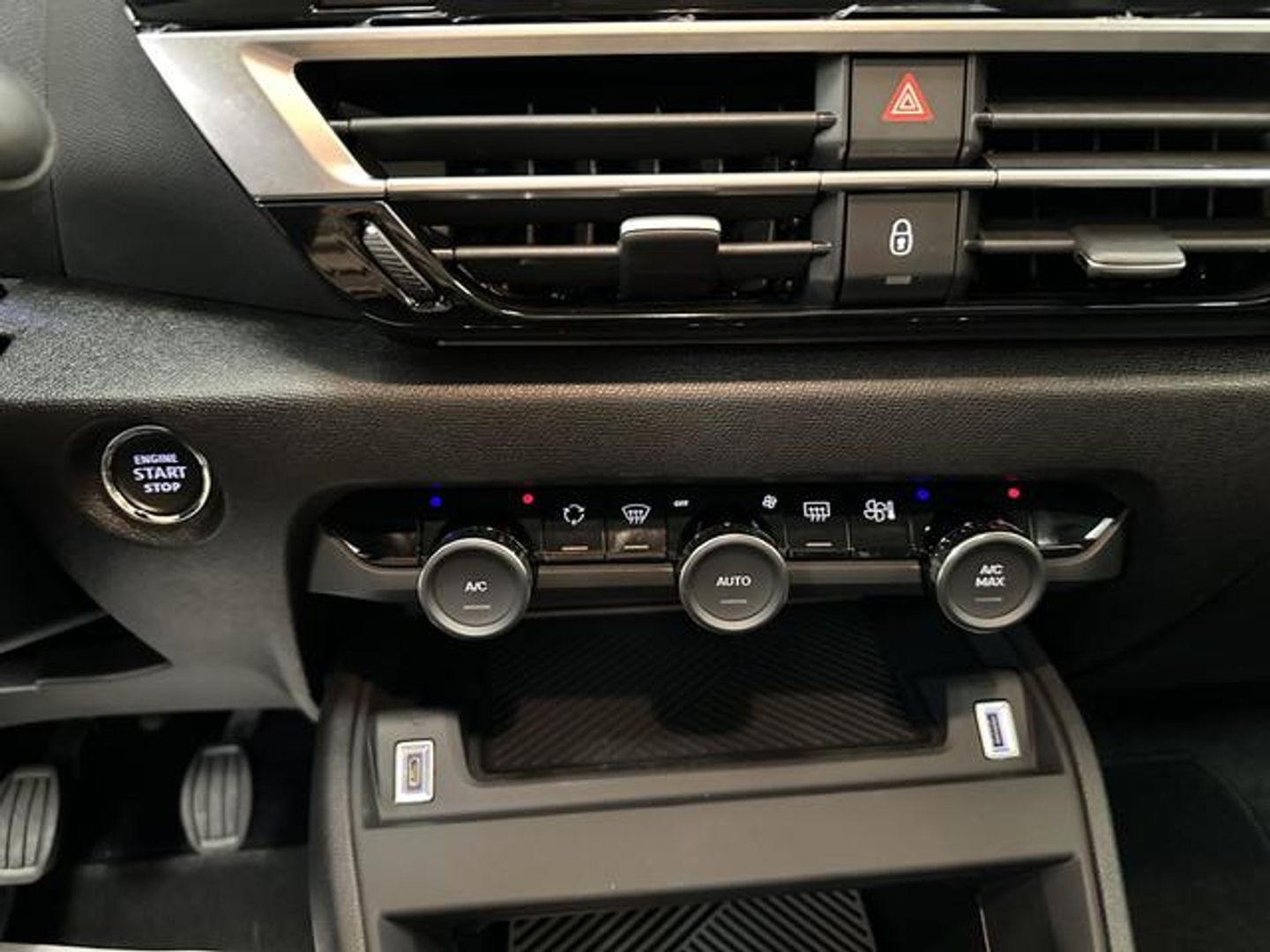 Citroen C4 PureTech 130 S&S 6v Plus 96 kW (131 CV)
