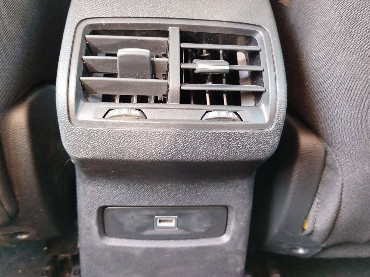 Citroen C4 PureTech 130 S&S Plus 96 kW (131 CV)