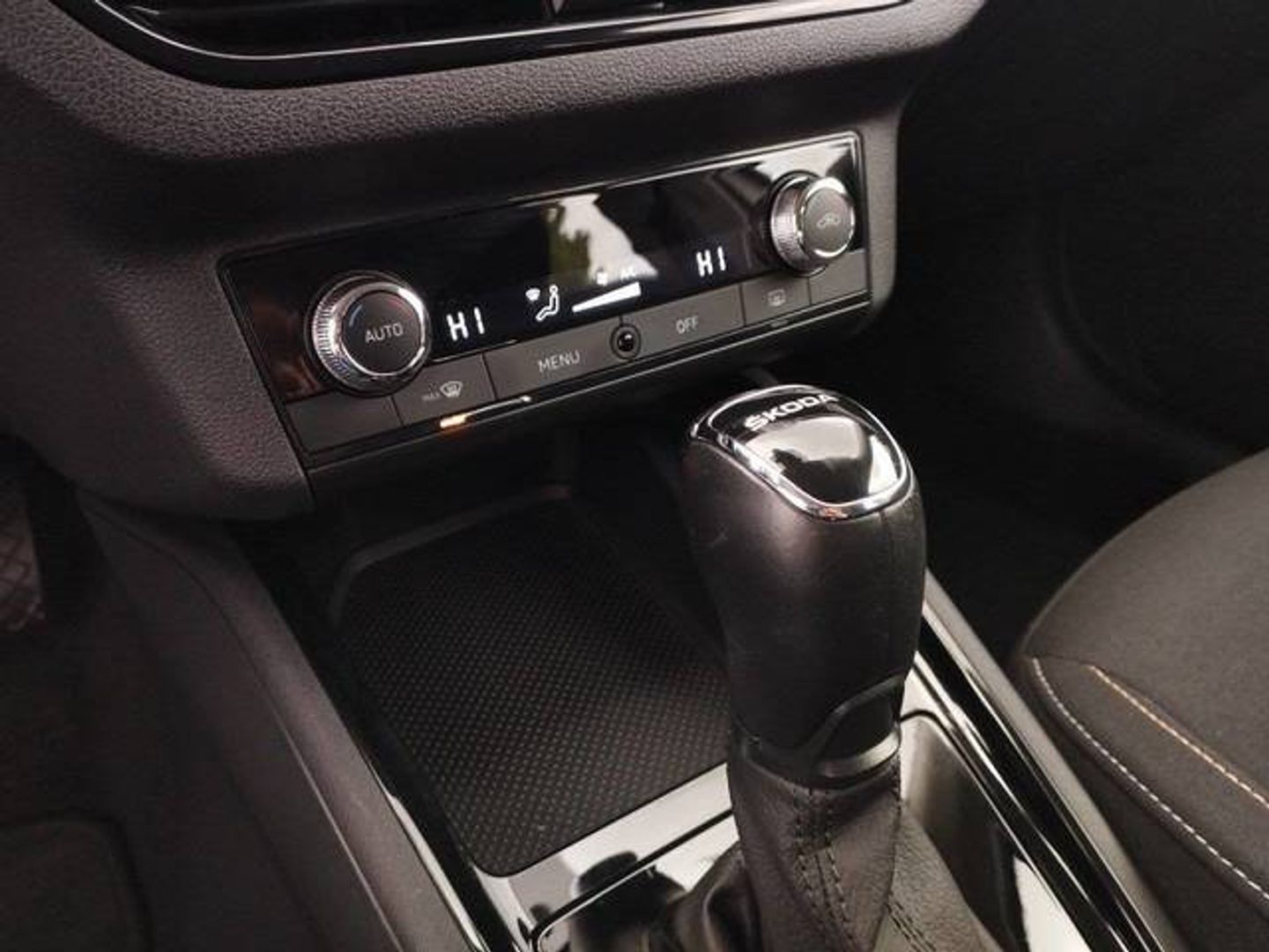 Skoda Kamiq 1.0 TSI Ambition DSG 81 kW (110 CV)