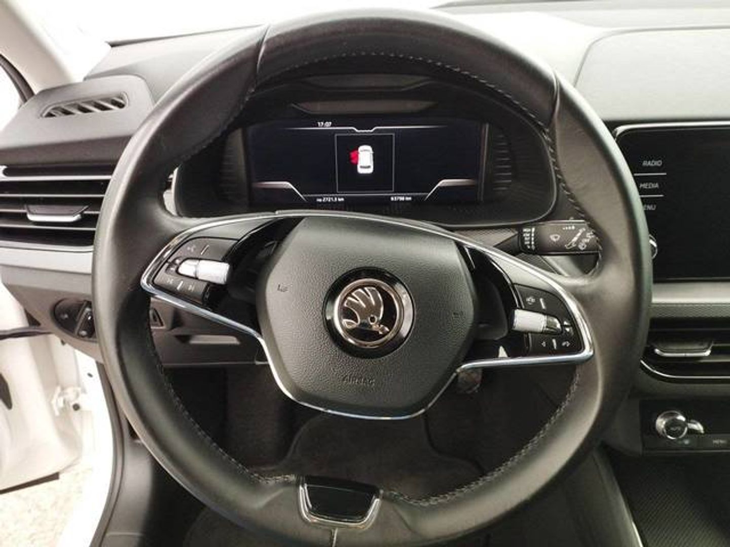 Skoda Kamiq 1.0 TSI Ambition DSG 81 kW (110 CV)