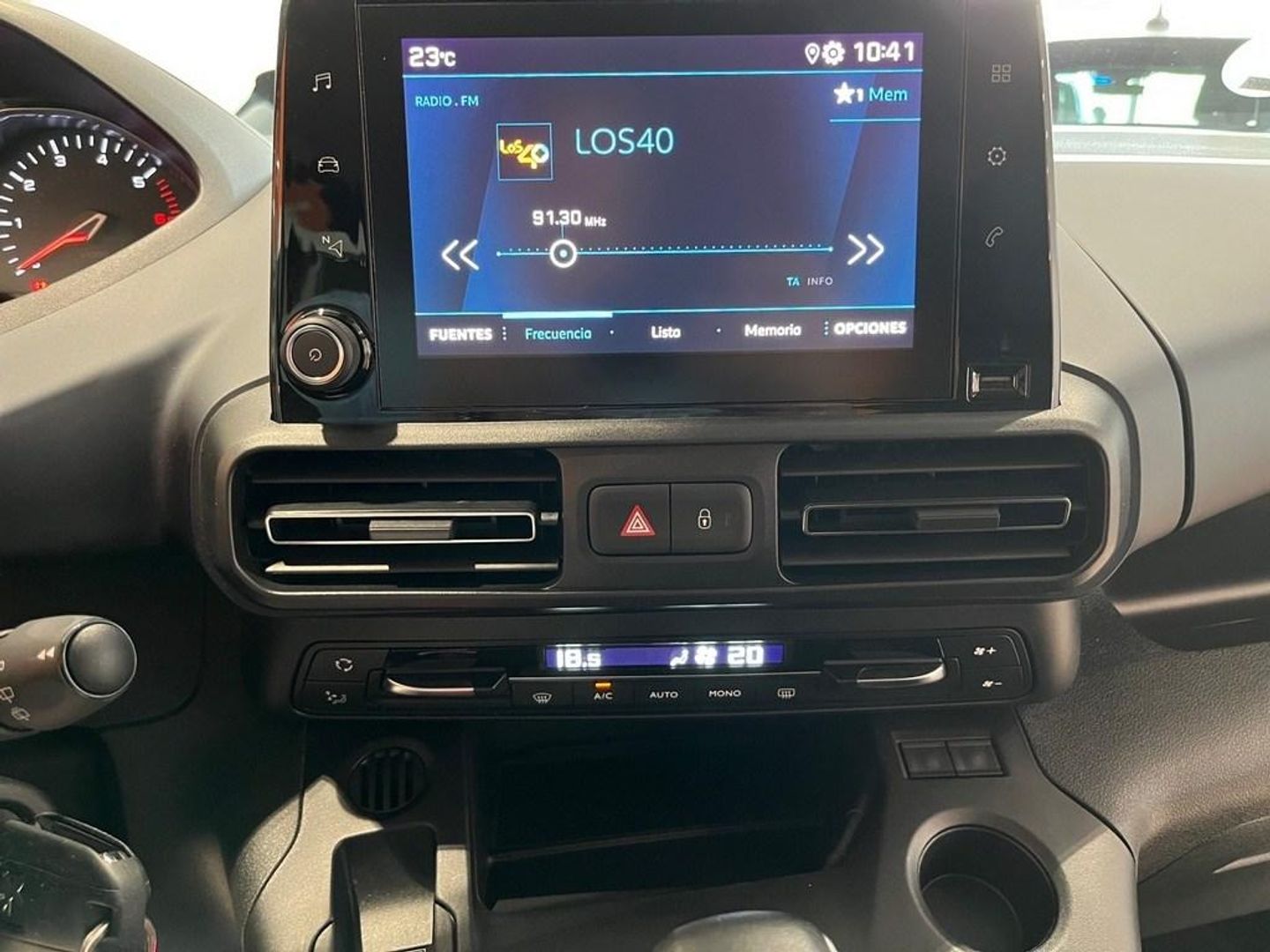 Peugeot Rifter BlueHDi 100 Allure Pack Standard 73 kW (100 CV)