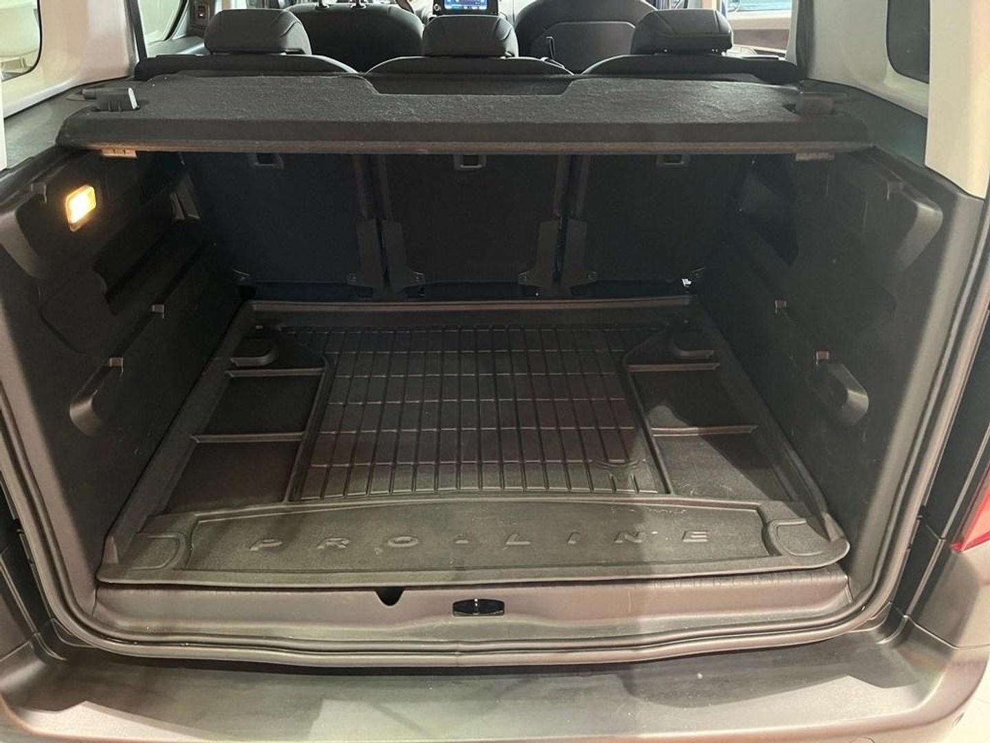 Peugeot Rifter BlueHDi 100 Allure Pack Standard 73 kW (100 CV)