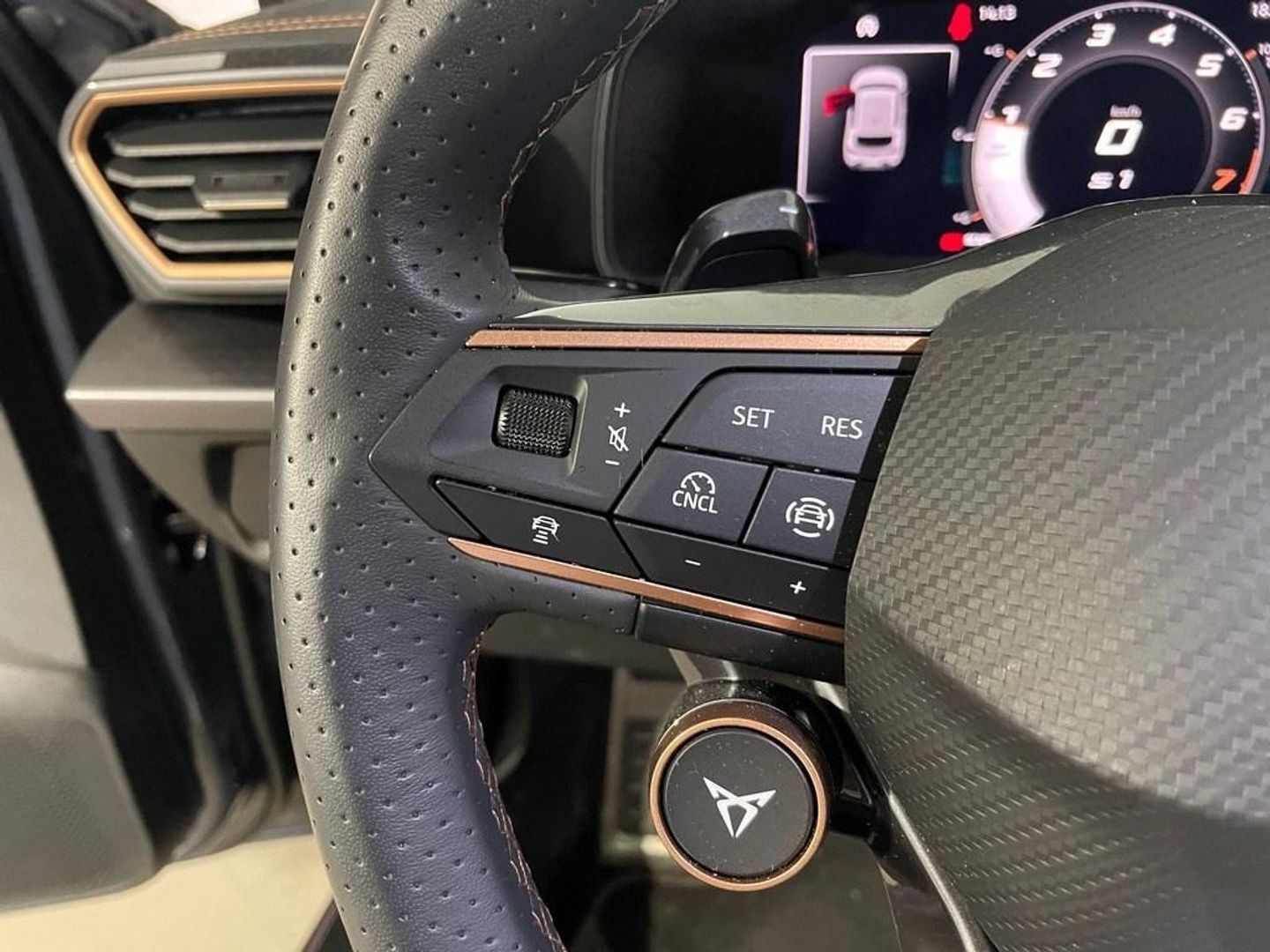 CUPRA León 1.5 eTSI DSG 110 kW (150 CV)