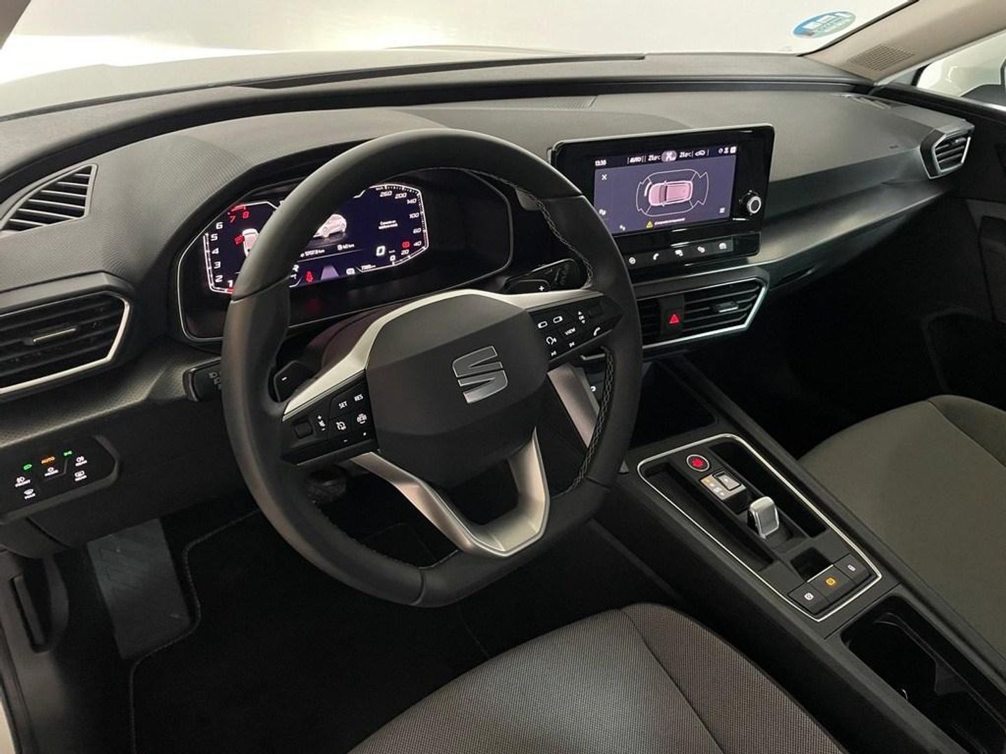 SEAT Leon ST 1.5 eTSI Style Special Edition DSG 110 kW (150 CV)