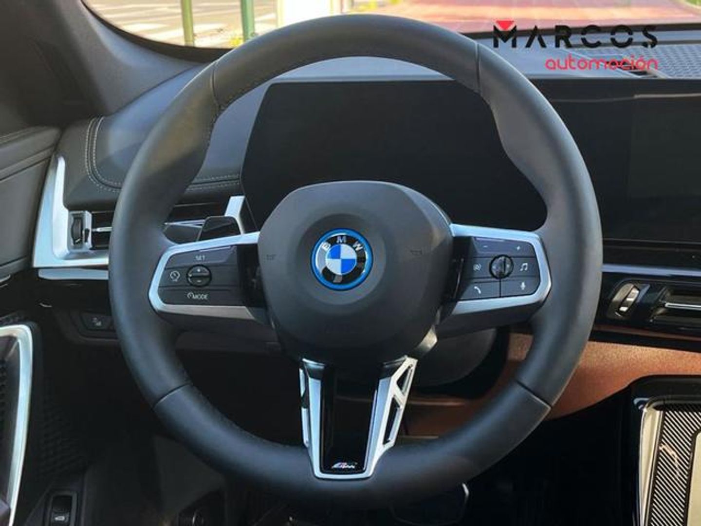 BMW iX1 xDrive30 230 kW (313 CV)