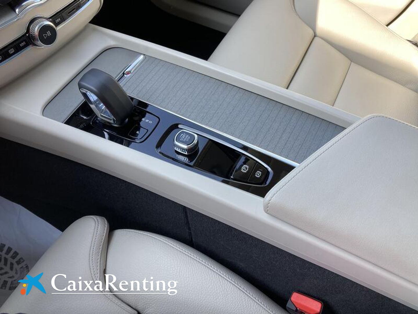 Volvo XC60 B4 D Plus Dark Auto 145 kW (197 CV)