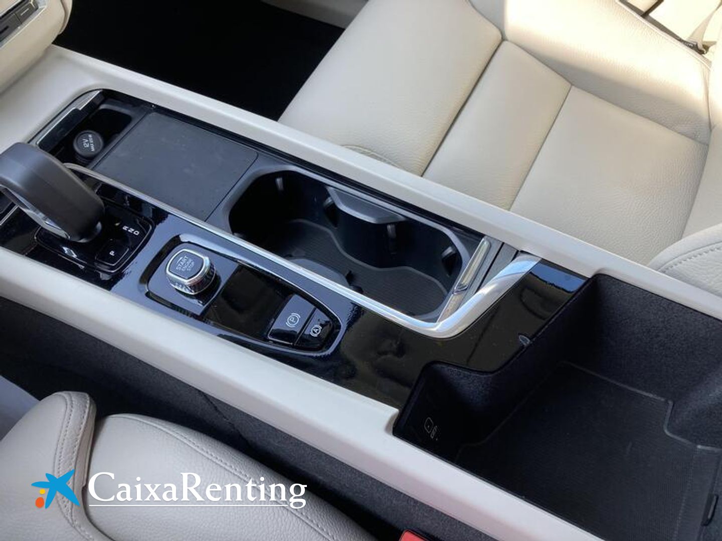 Volvo XC60 B4 D Plus Dark Auto 145 kW (197 CV)