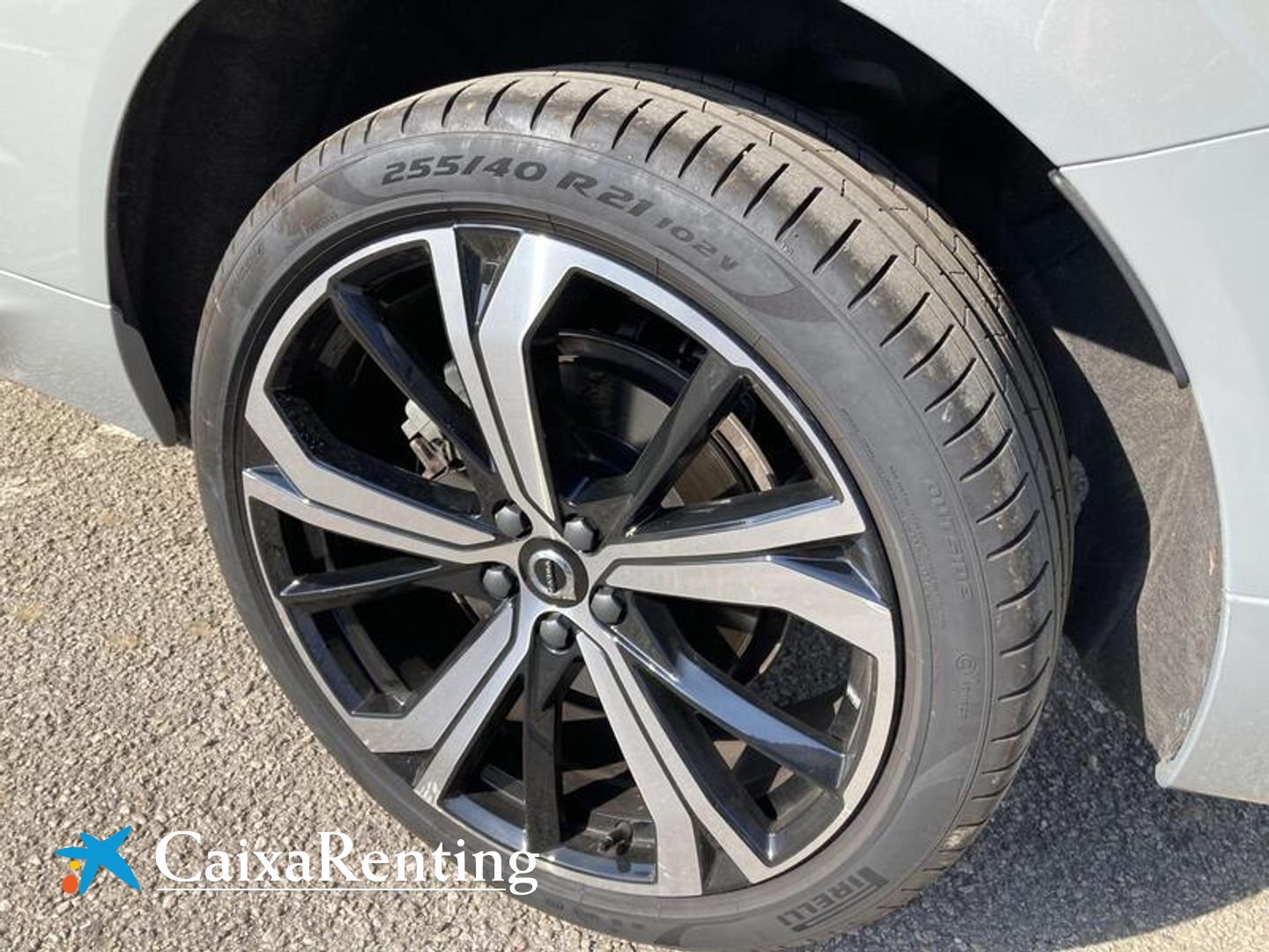 Volvo XC60 B4 D Plus Dark Auto 145 kW (197 CV)