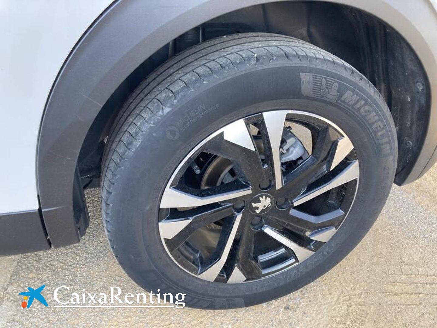 Peugeot 2008 PureTech 130 S&S Allure Pack EAT8 96 kW (130 CV)