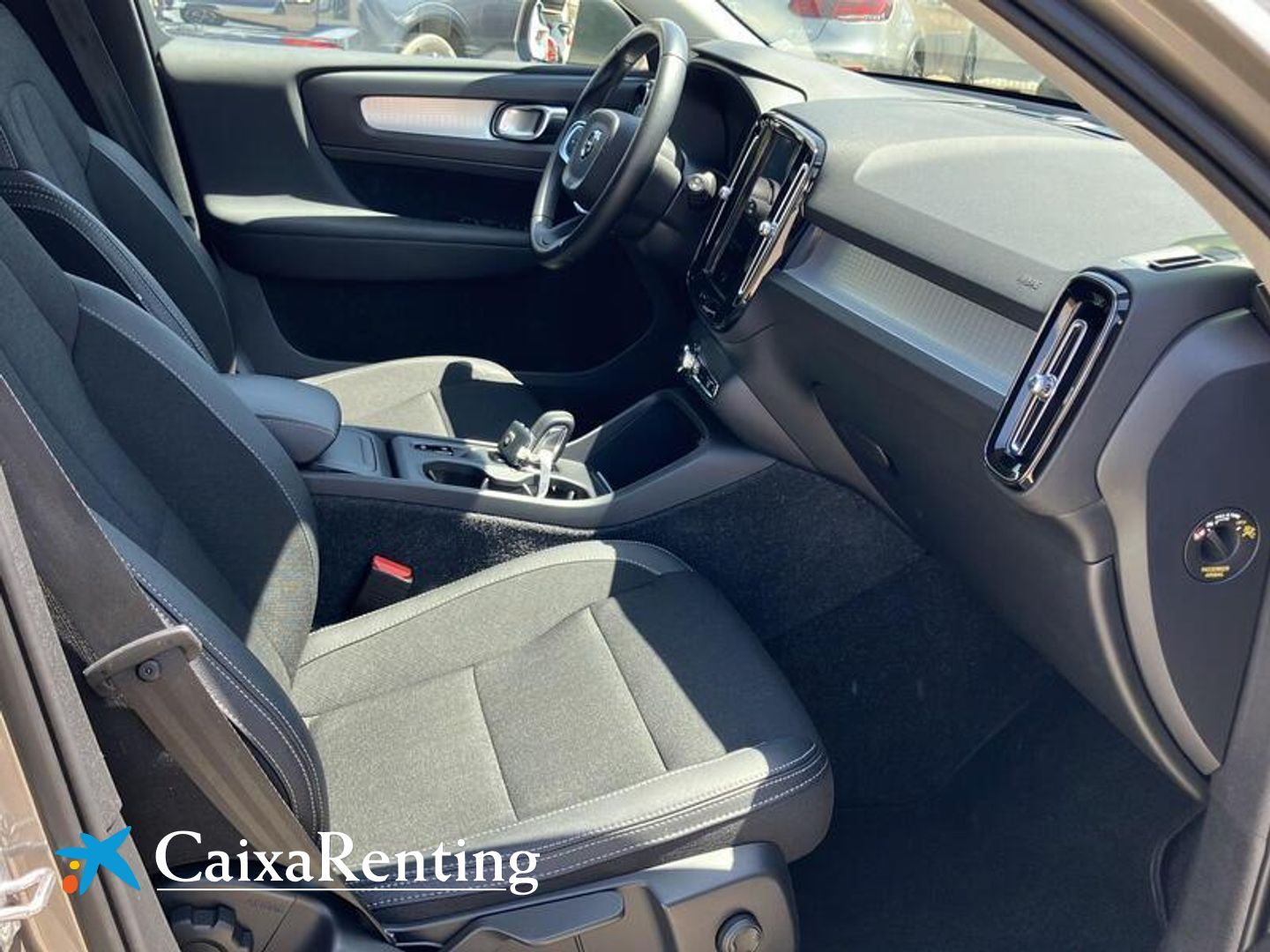 Volvo XC40 T3 Business Plus Auto 120 kW (163 CV)