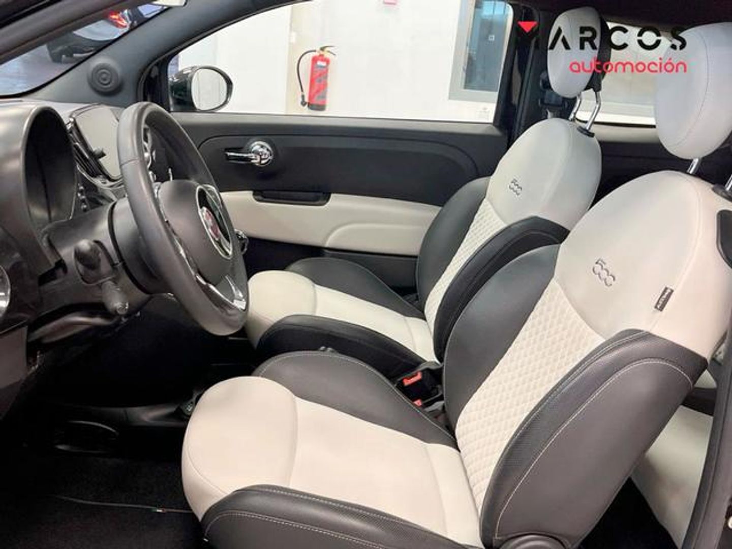 Fiat 500 1.0 Hybrid Dolcevita 51 kW (70 CV)