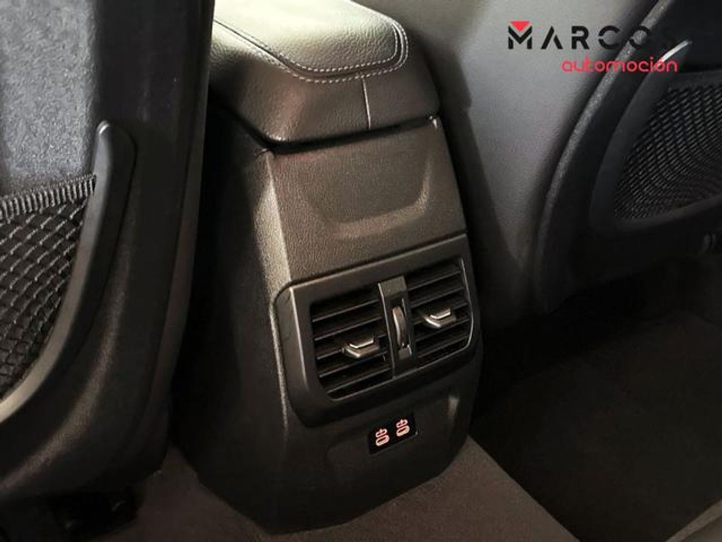 BMW Serie 1 118d Business 110 kW (150 CV)