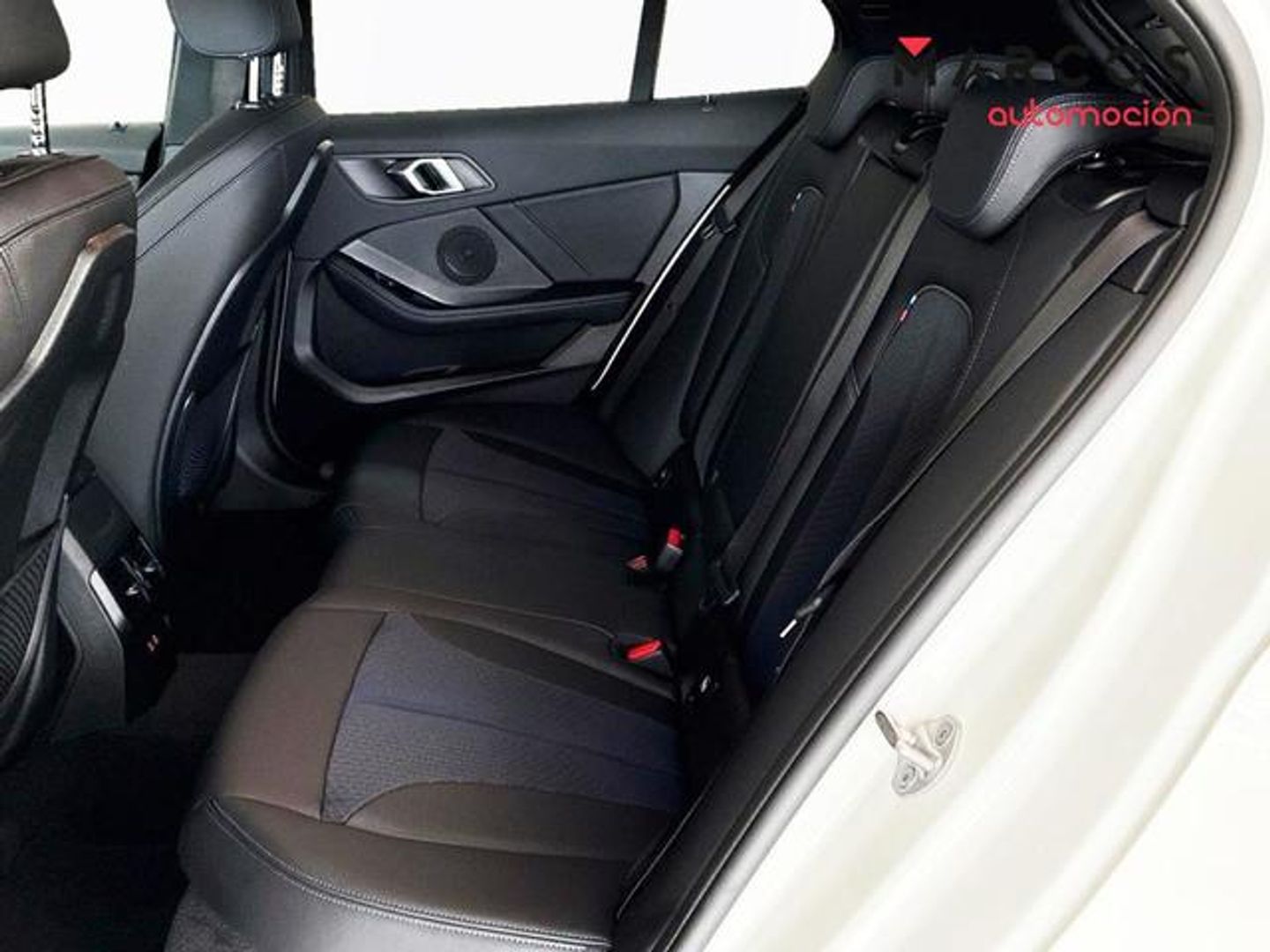 BMW Serie 1 118d Business 110 kW (150 CV)