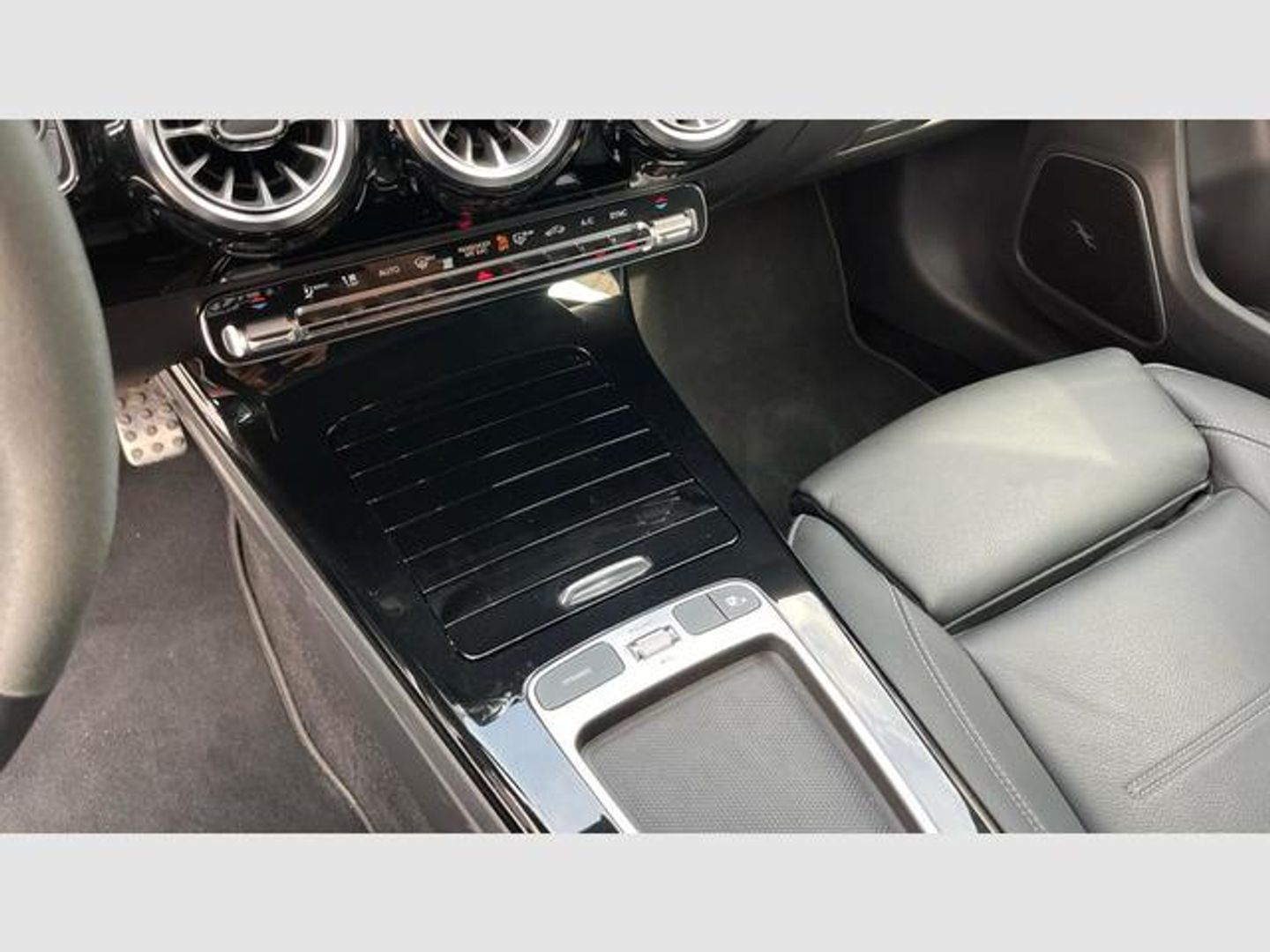Mercedes-Benz CLA CLA 35 AMG Shooting Brake 4Matic+ 225 kW (306 CV)
