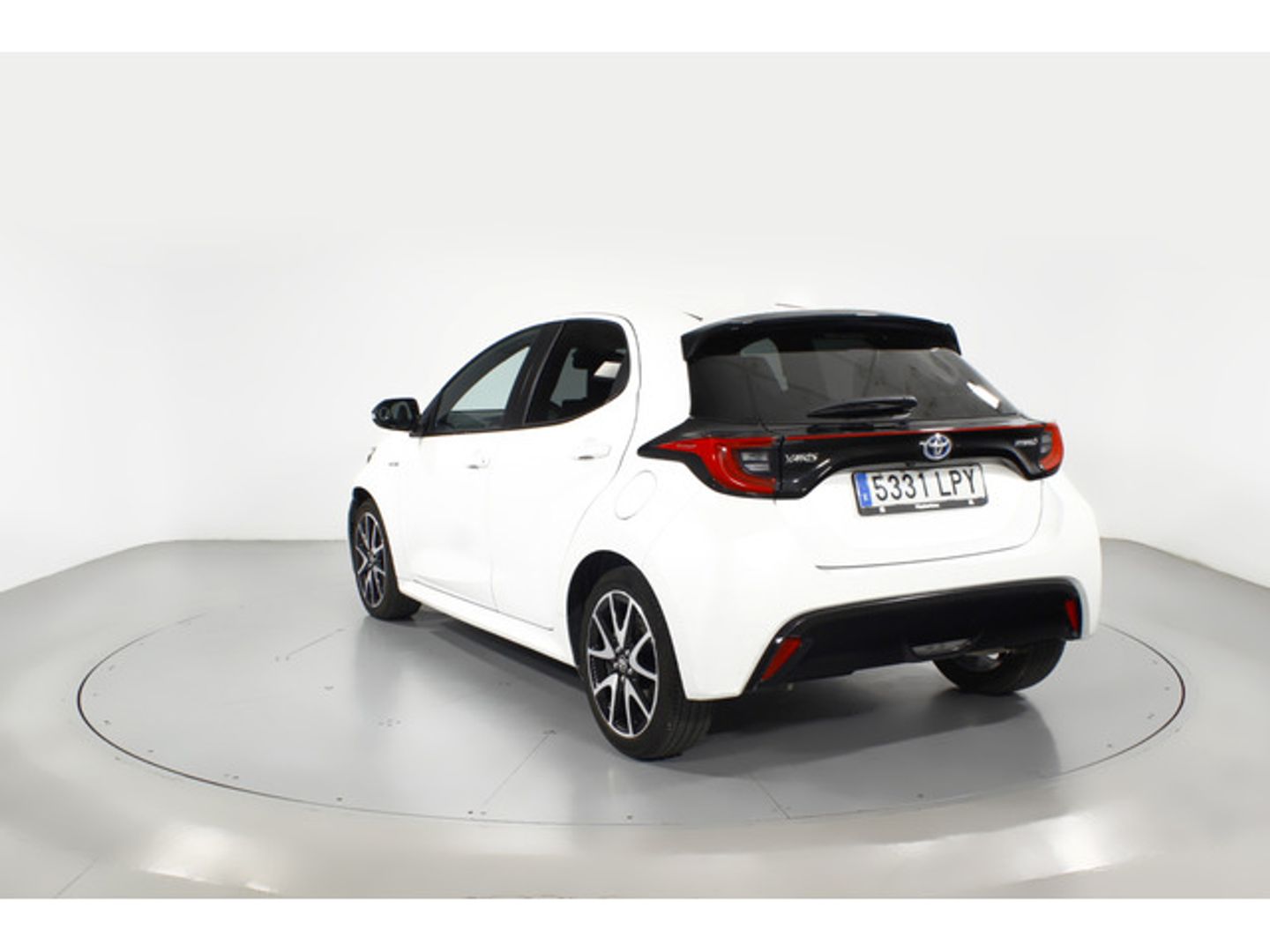 Toyota Yaris 120H Style 85 kW (116 CV)