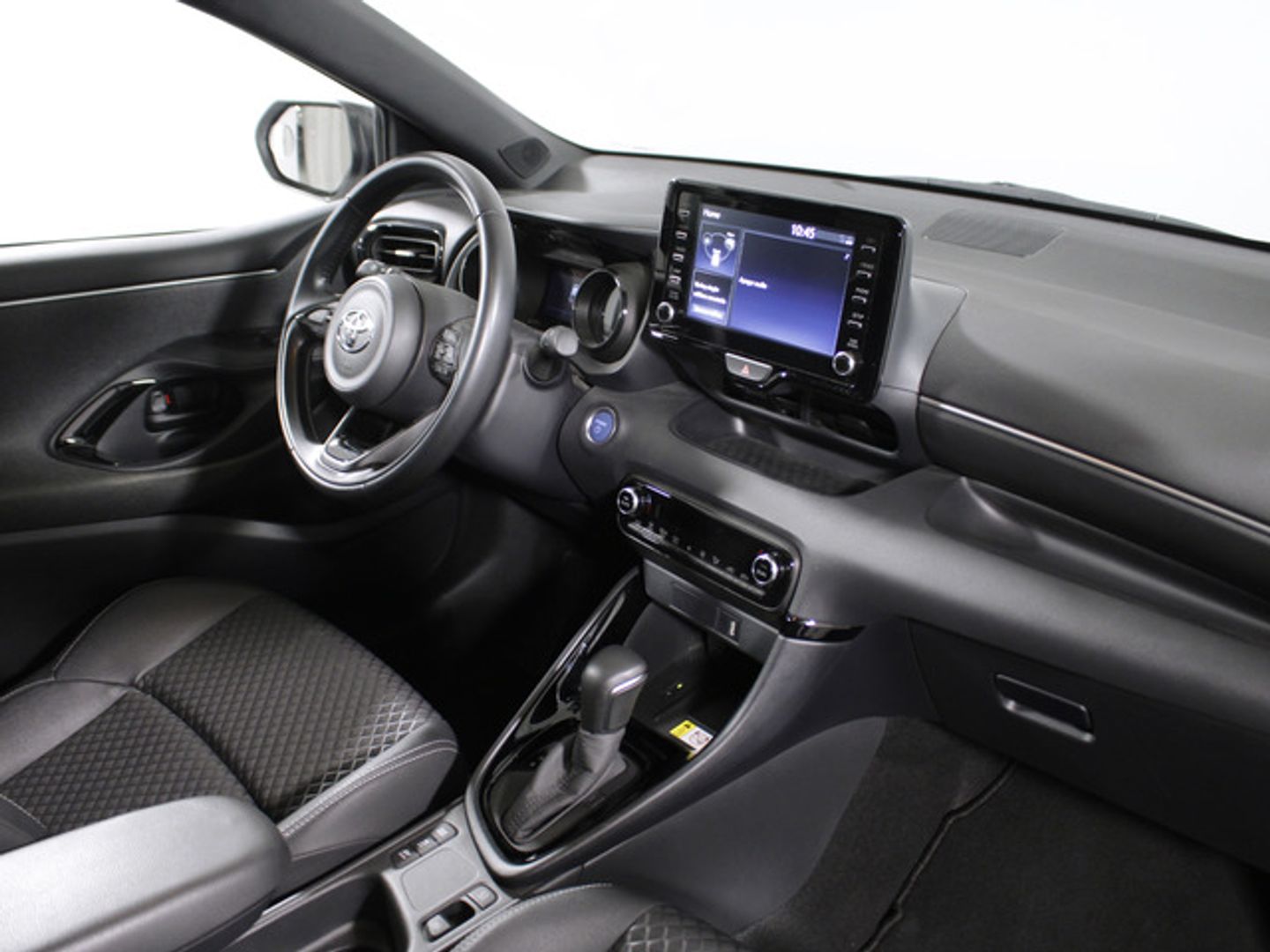 Toyota Yaris 120H Style 85 kW (116 CV)