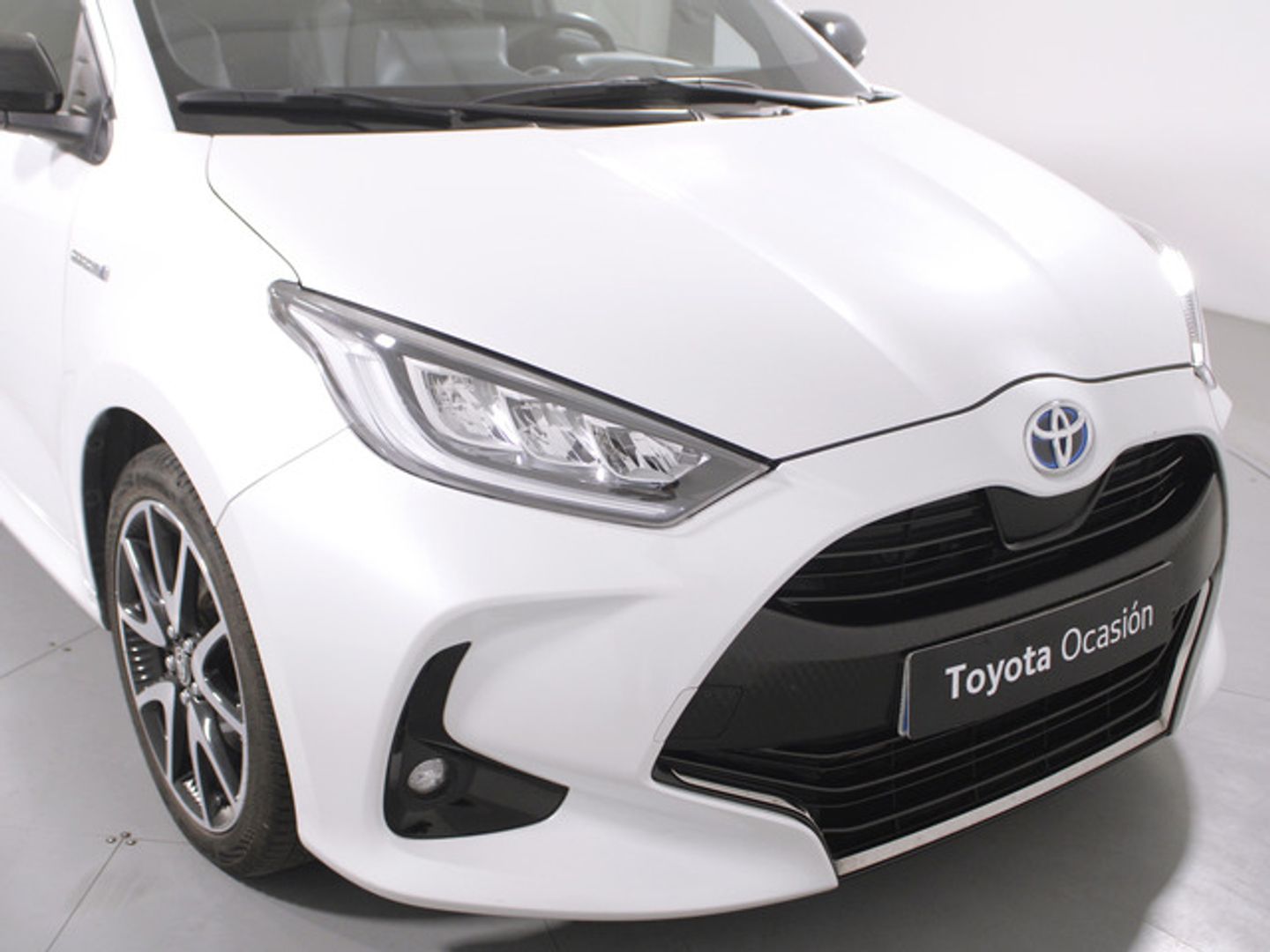 Toyota Yaris 120H Style 85 kW (116 CV)