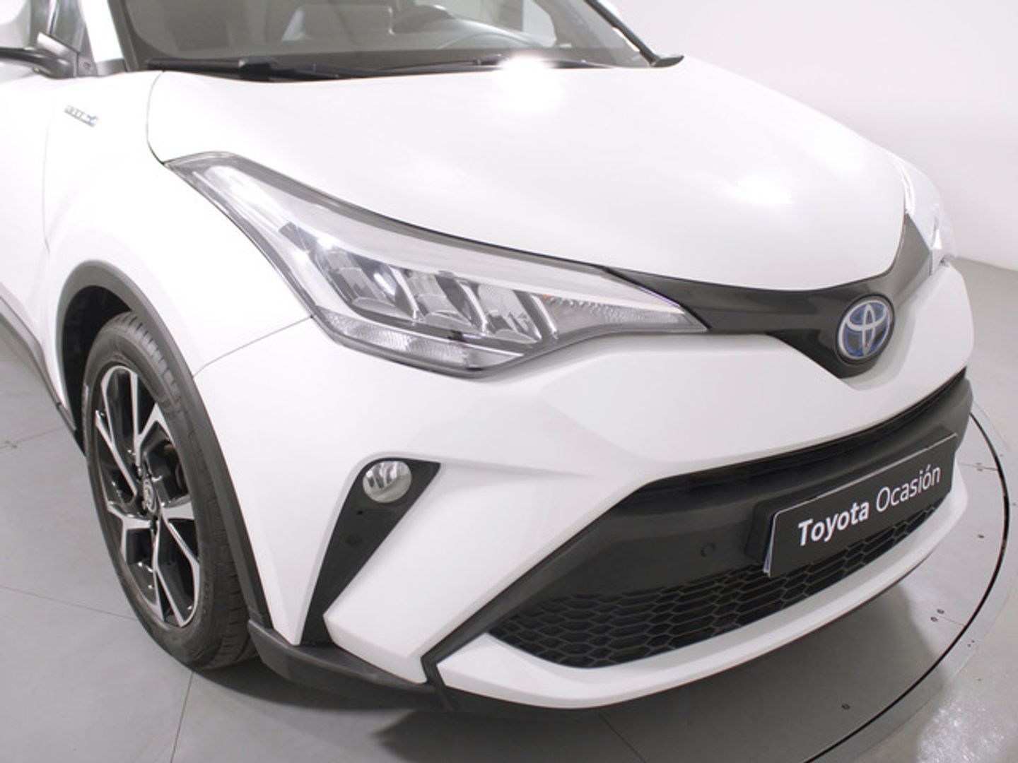 Toyota C-HR 1.8 125H Advance 90 kW (122 CV)