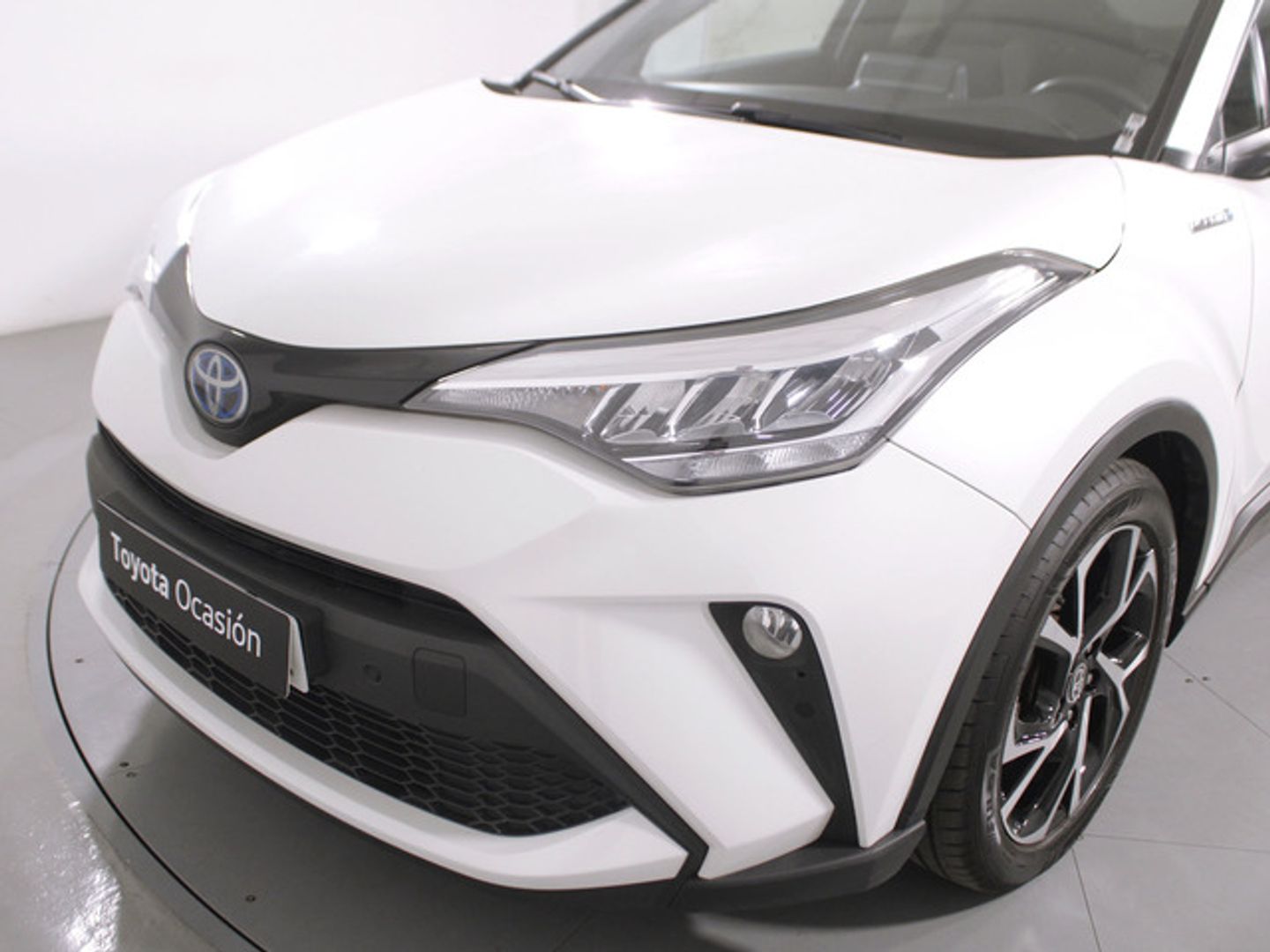 Toyota C-HR 1.8 125H Advance 90 kW (122 CV)