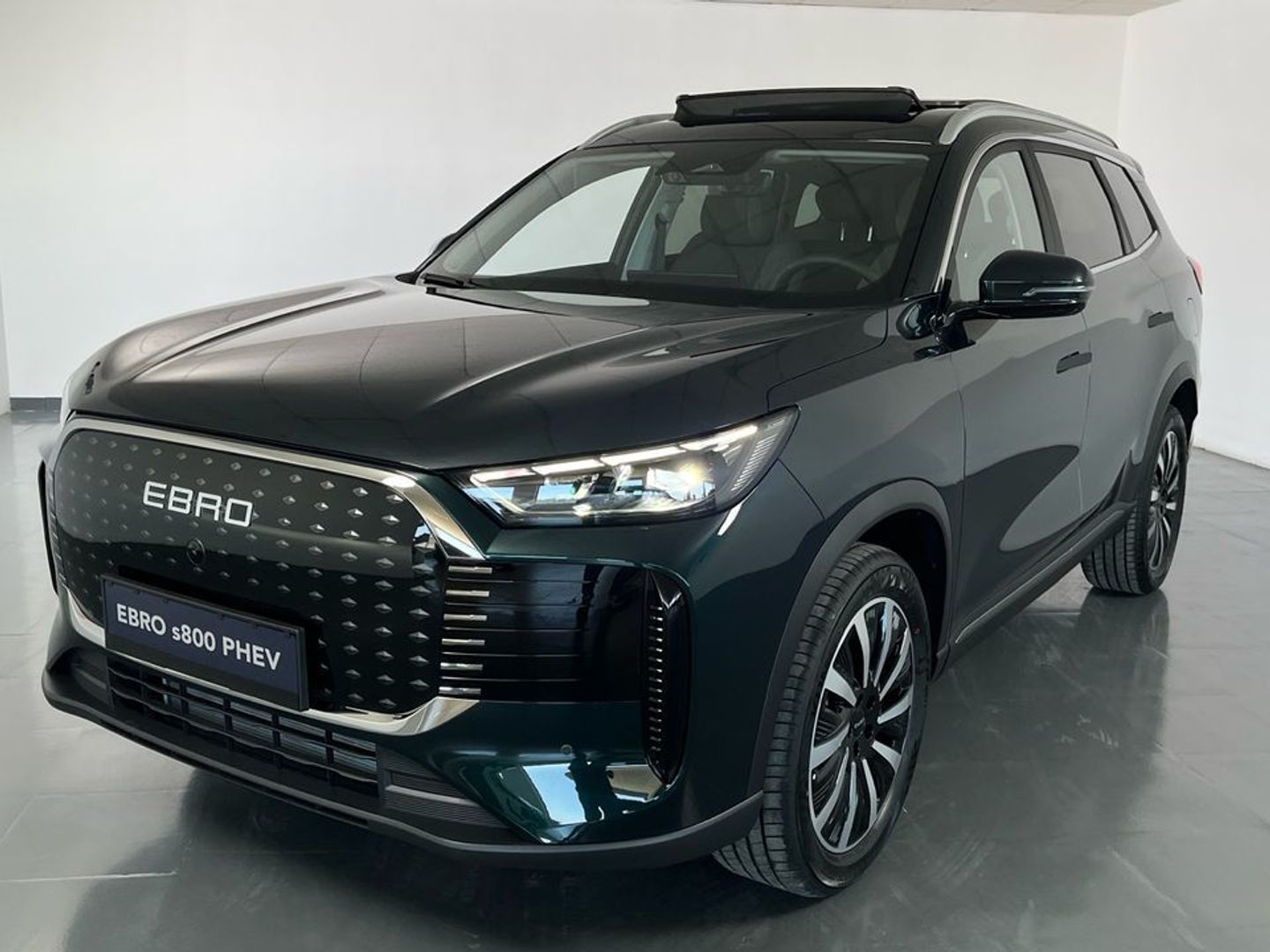 Ebro S800 1.5 TGDI PHEV Luxury E-CVT 255 kW (347 CV)