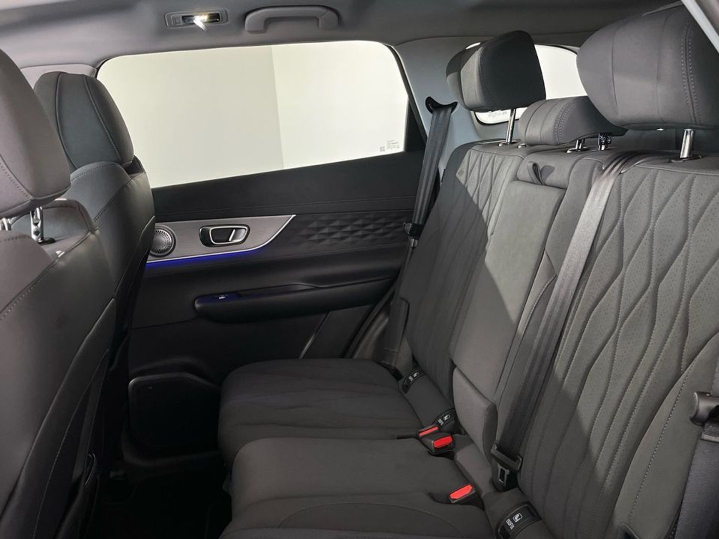 Ebro S800 1.5 TGDI PHEV Luxury E-CVT 255 kW (347 CV)