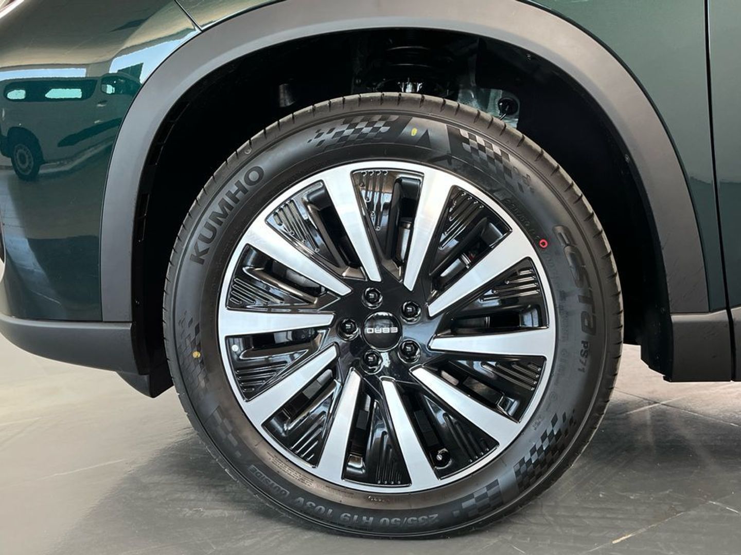 Ebro S800 1.5 TGDI PHEV Luxury E-CVT 255 kW (347 CV)