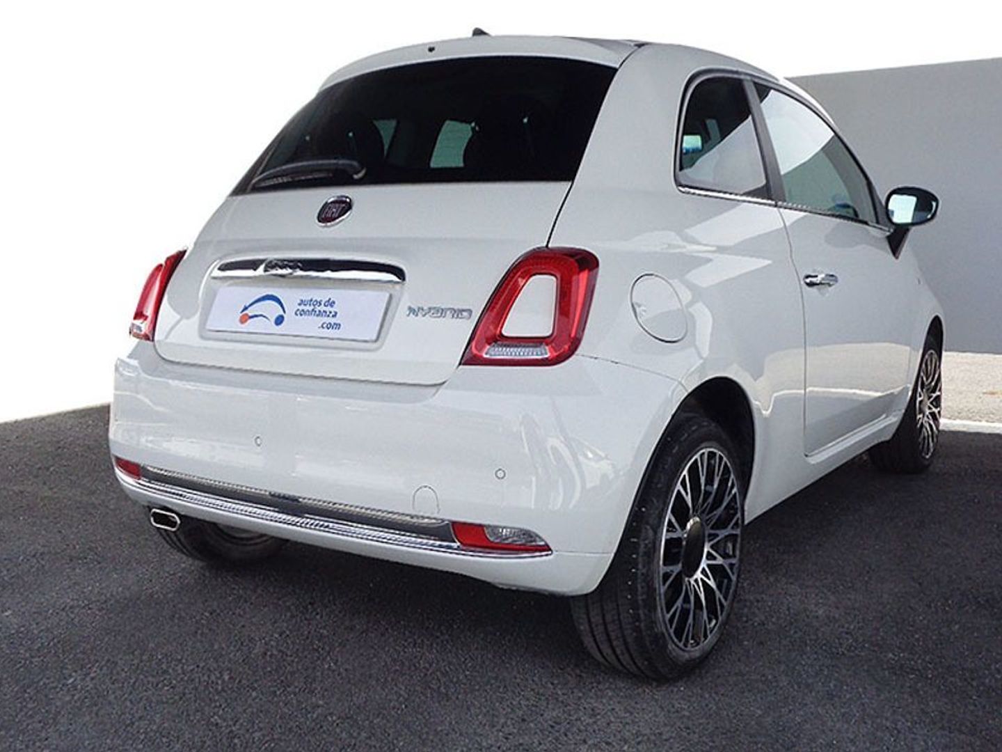 Fiat 500 1.0 Hybrid Dolcevita 51 kW (70 CV)