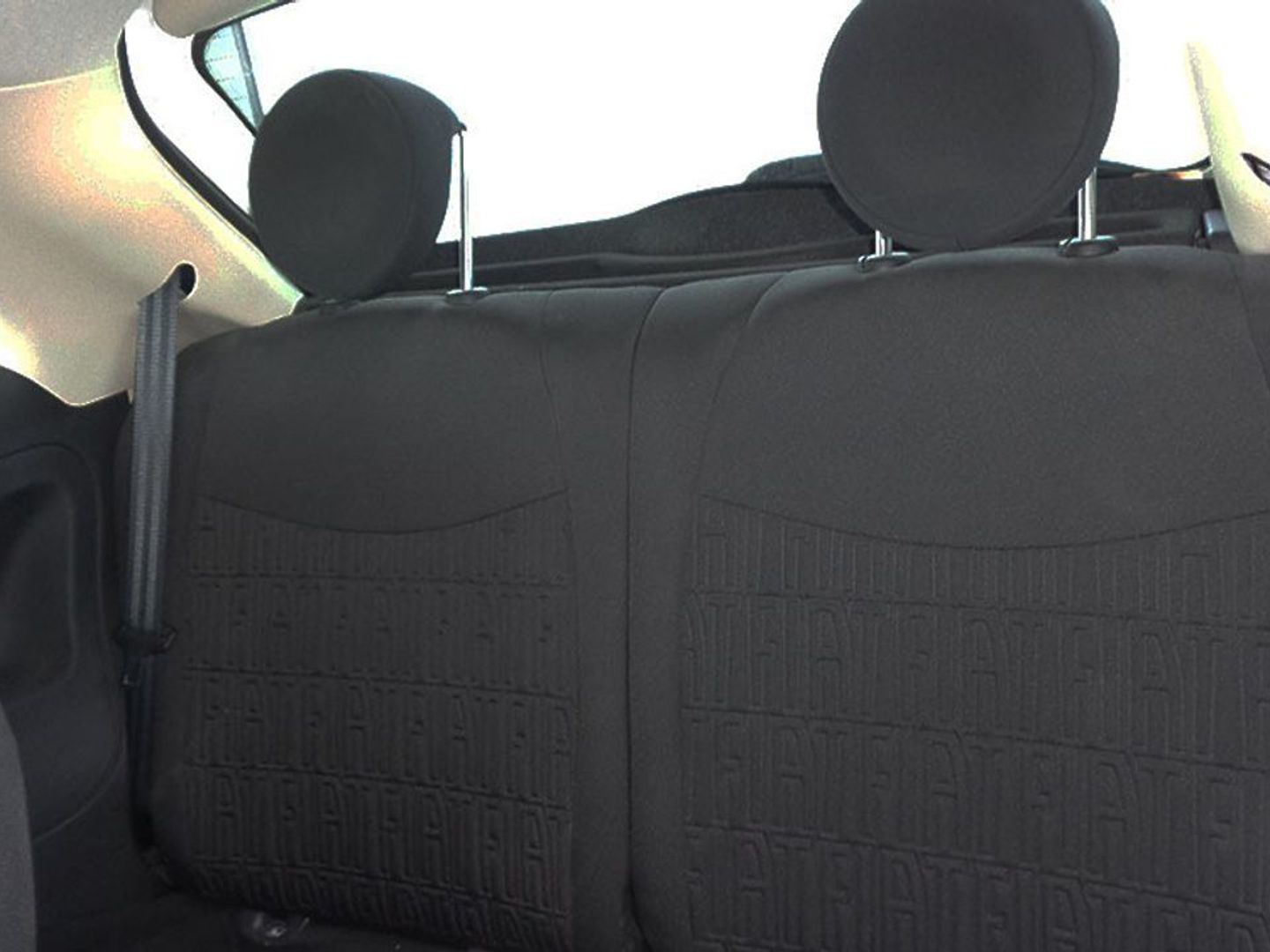 Fiat 500 1.0 Hybrid Dolcevita 51 kW (70 CV)