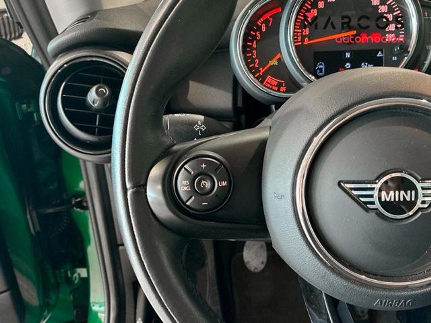 MINI MINI 3 Puertas One 75 kW (102 CV)