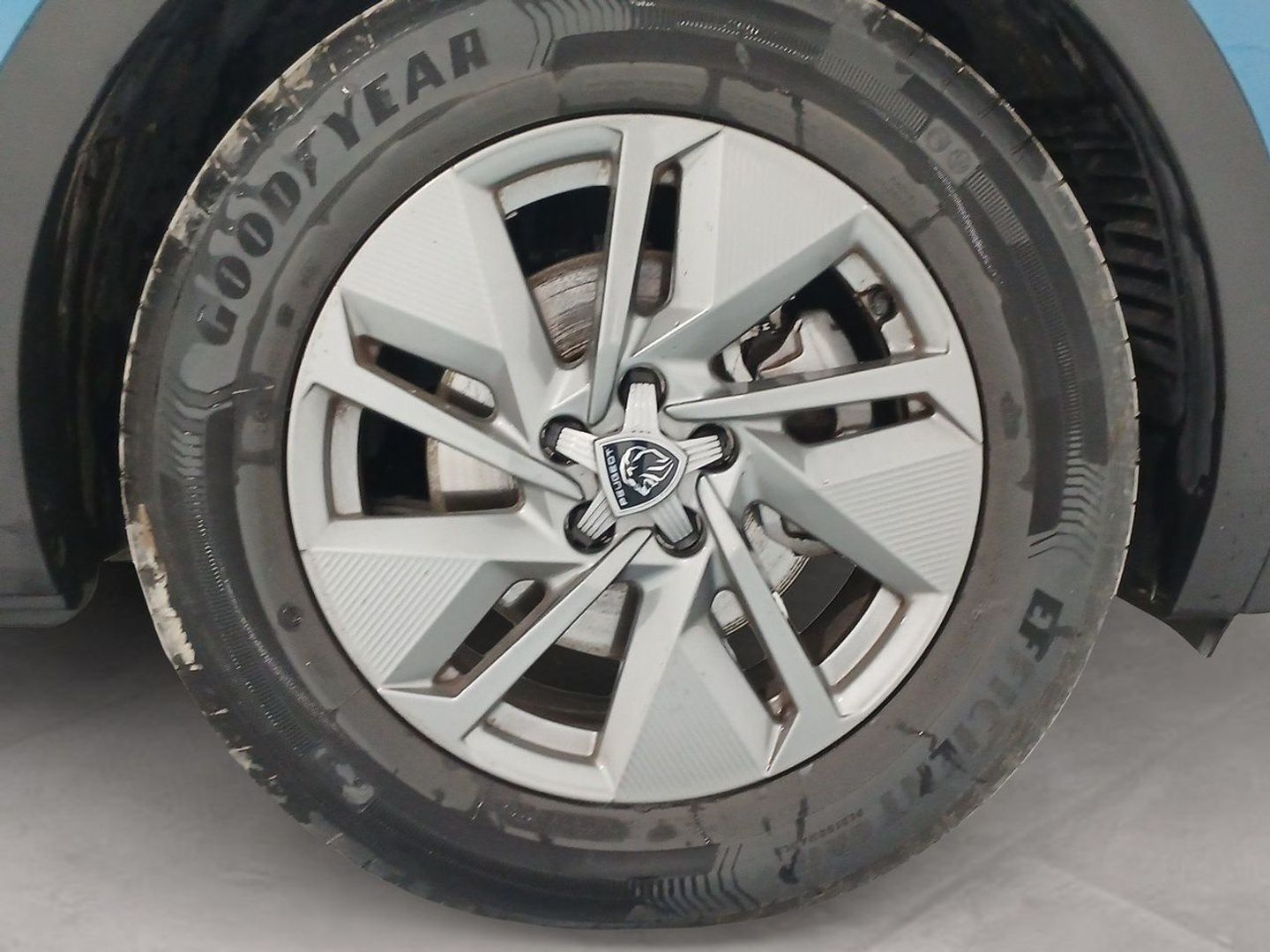 Peugeot 408 Allure Hybrid eDCS6 100 kW (136 CV)