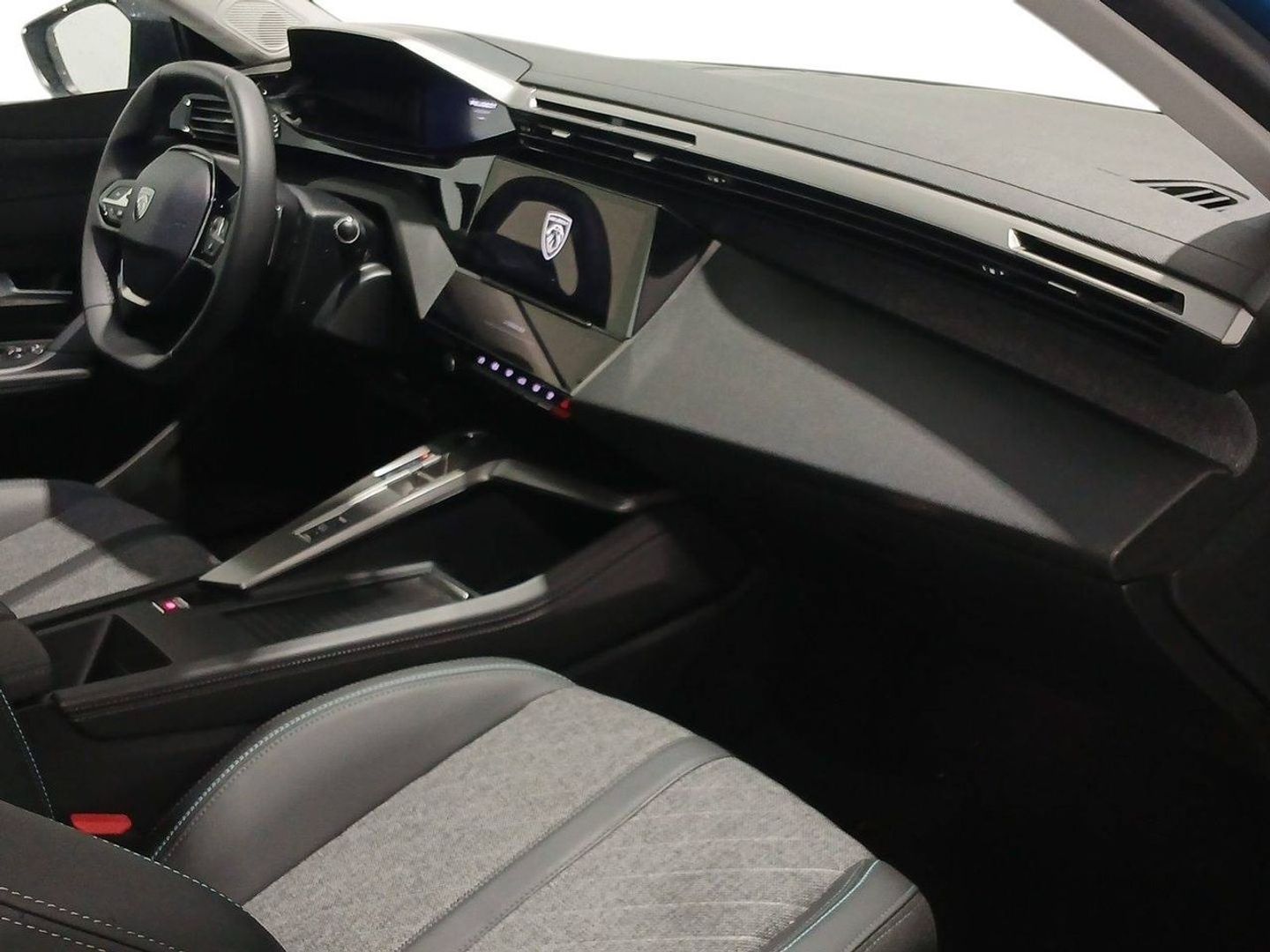 Peugeot 408 Allure Hybrid eDCS6 100 kW (136 CV)