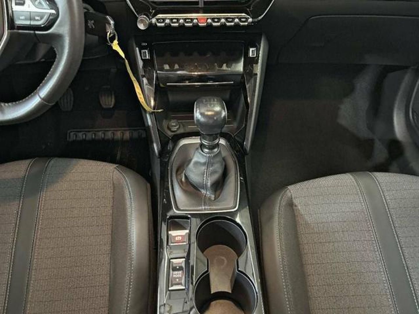 Peugeot 208 PureTech 100 Allure 75 kW (100 CV)