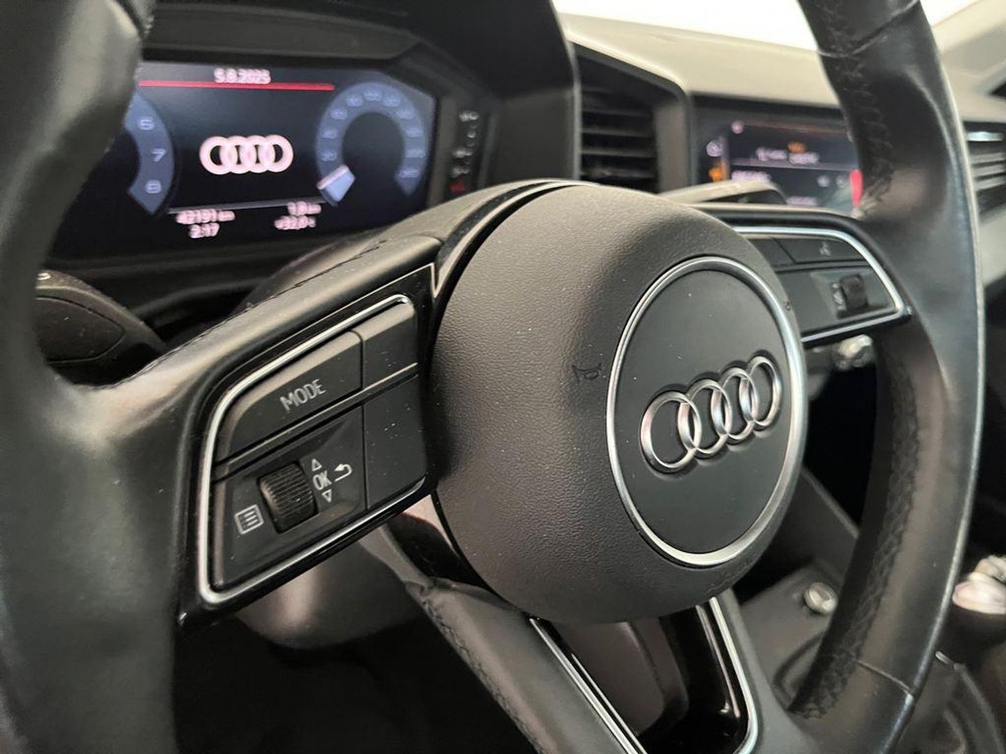 Audi A1 Sportback Advanced 25 TFSI 70 kW (95 CV)