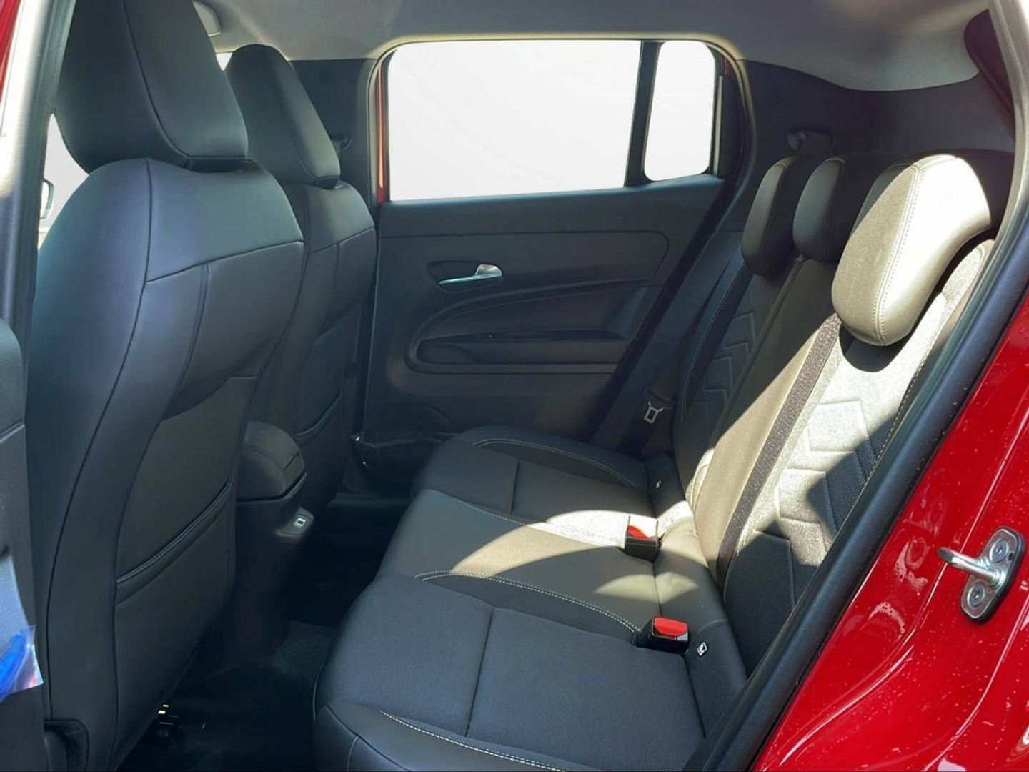 Jeep Avenger 1.2 eHybrid Altitude 74 kW (100 CV)