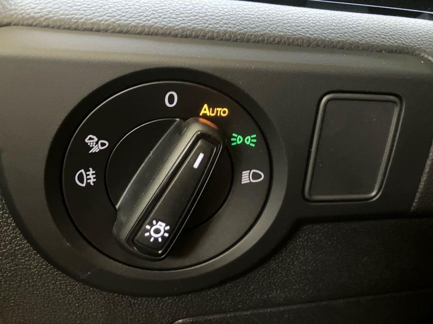 Volkswagen T-Cross R-Line 1.0 TSI 85 kW (116 CV)