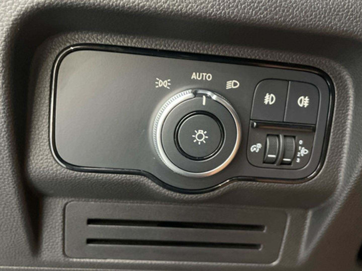 Mercedes-Benz Citan Combi 110 CDI Tourer Base Largo 70 kW (95 CV)