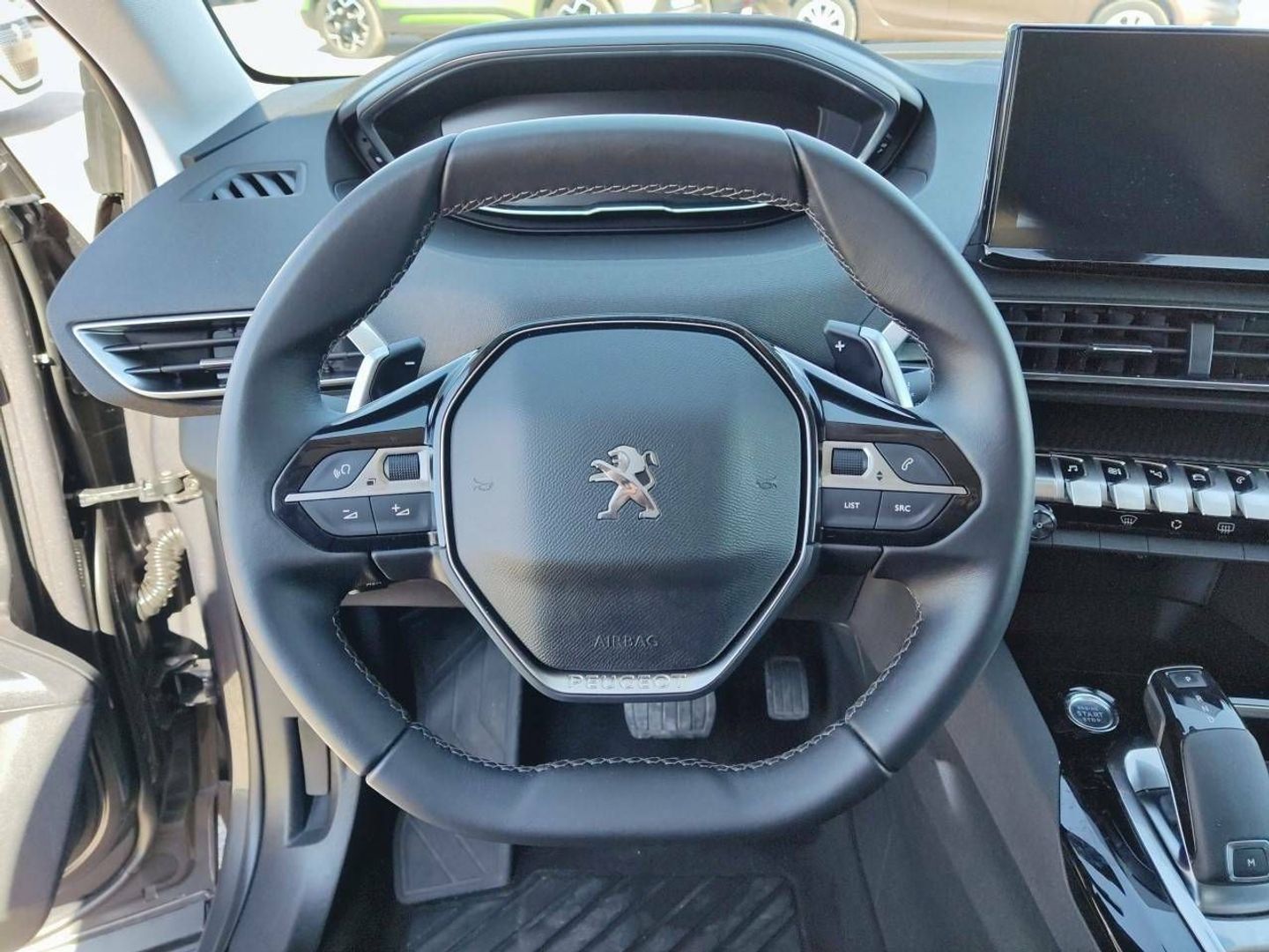 Peugeot 3008 PureTech 130 S&S Allure Pack EAT8 96 kW (130 CV)