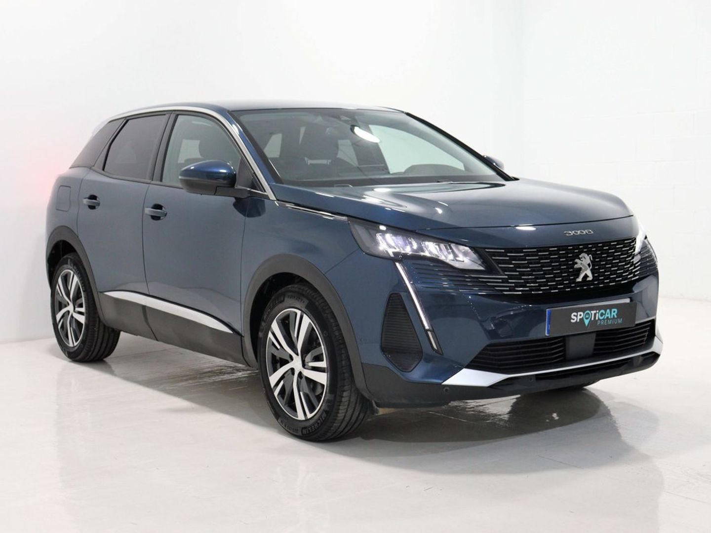Peugeot 3008 PureTech 130 S&S Allure Pack EAT8 96 kW (130 CV)