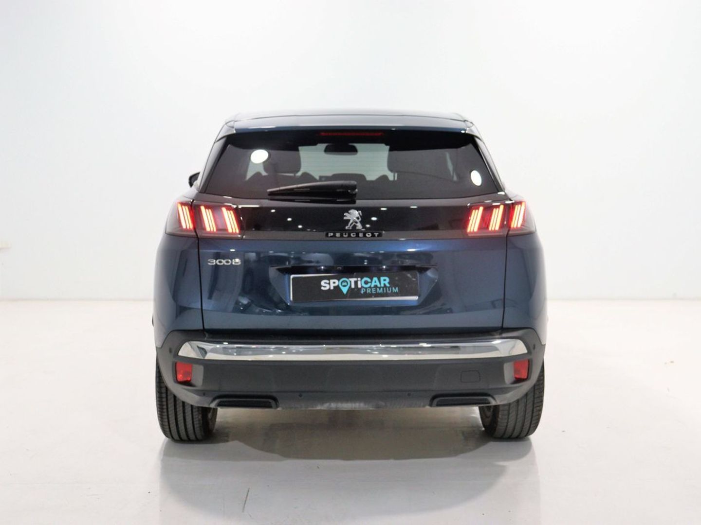 Peugeot 3008 PureTech 130 S&S Allure Pack EAT8 96 kW (130 CV)