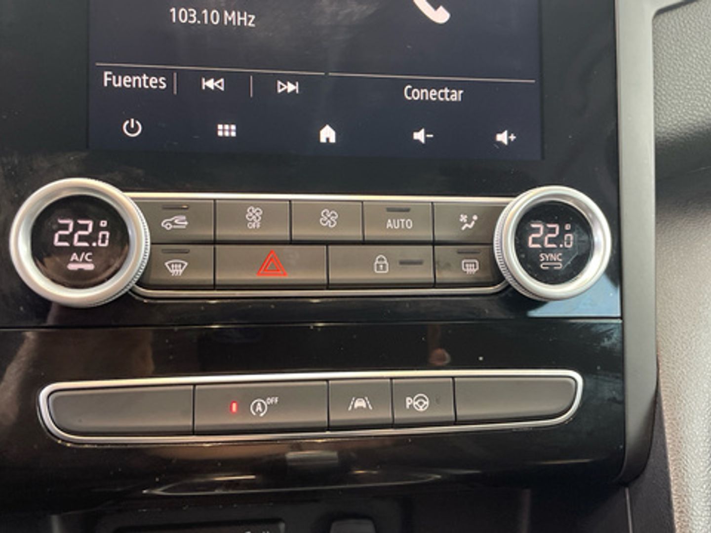 Renault Megane Sport Tourer Techno TCe 103 kW (140 CV) EDC GPF