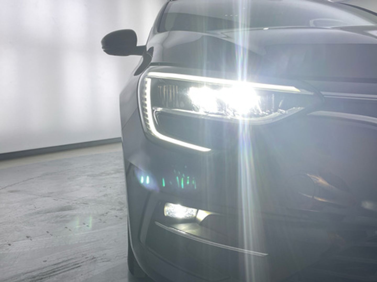 Renault Megane Sport Tourer Techno TCe 103 kW (140 CV) EDC GPF